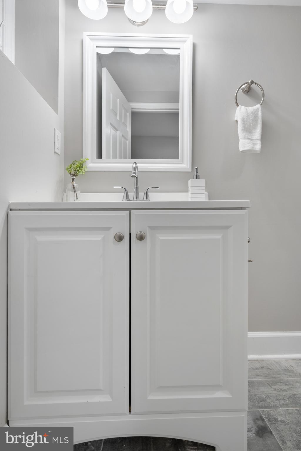 BRIDGEVIEW - GREENLAWN - Residential