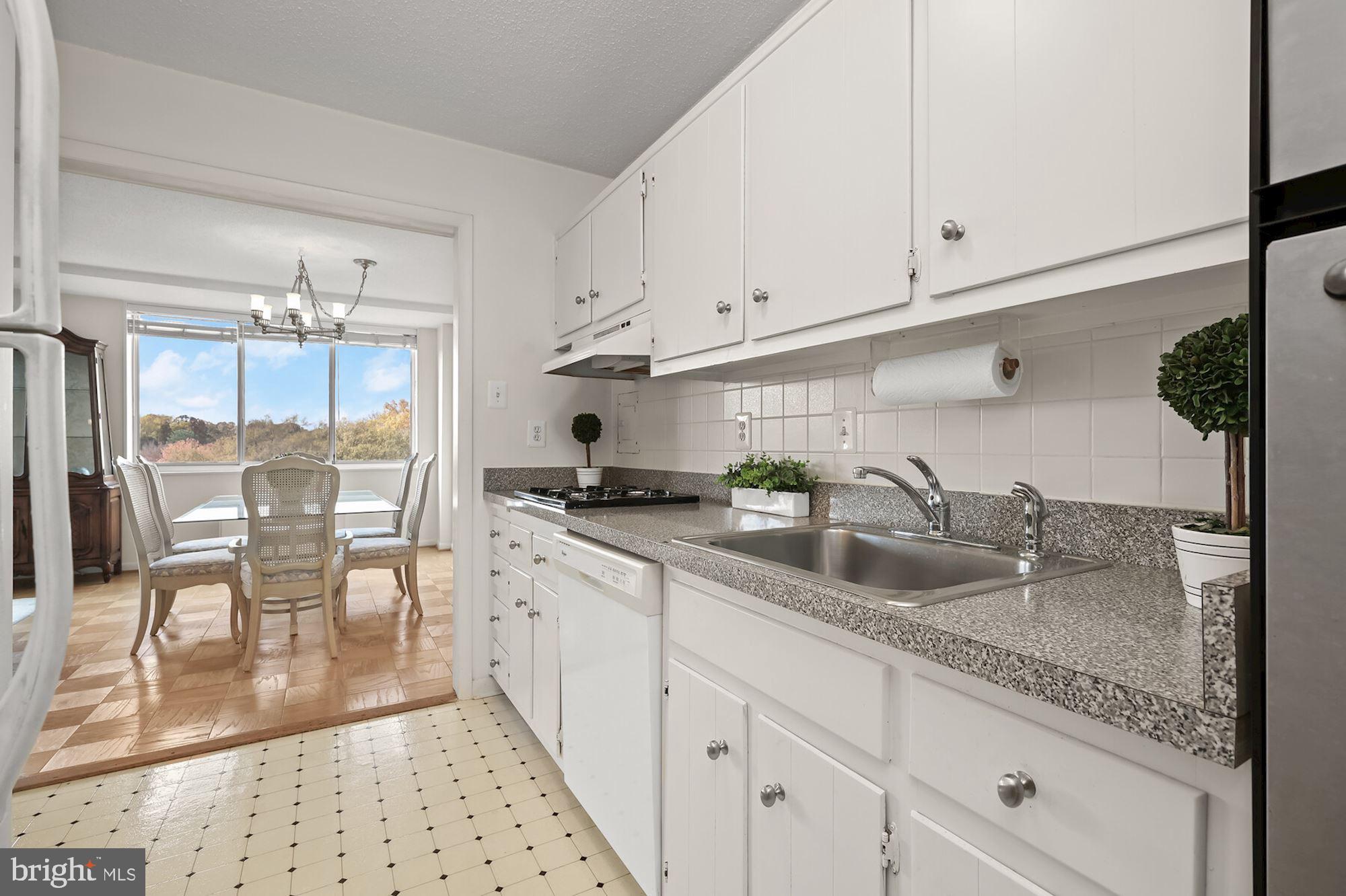 GROSVENOR PARK - Residential