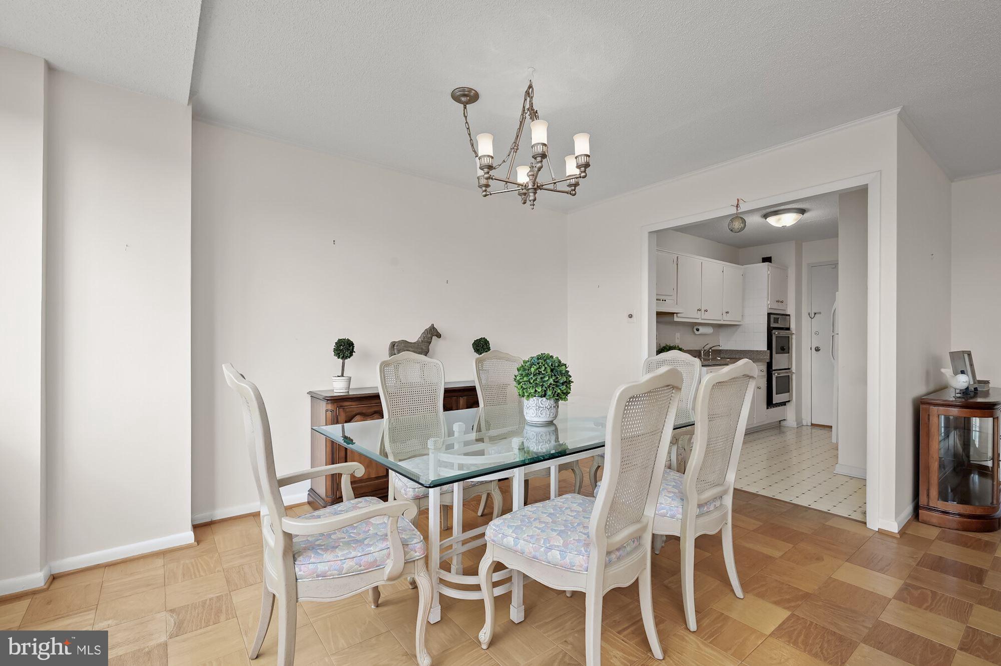 GROSVENOR PARK - Residential