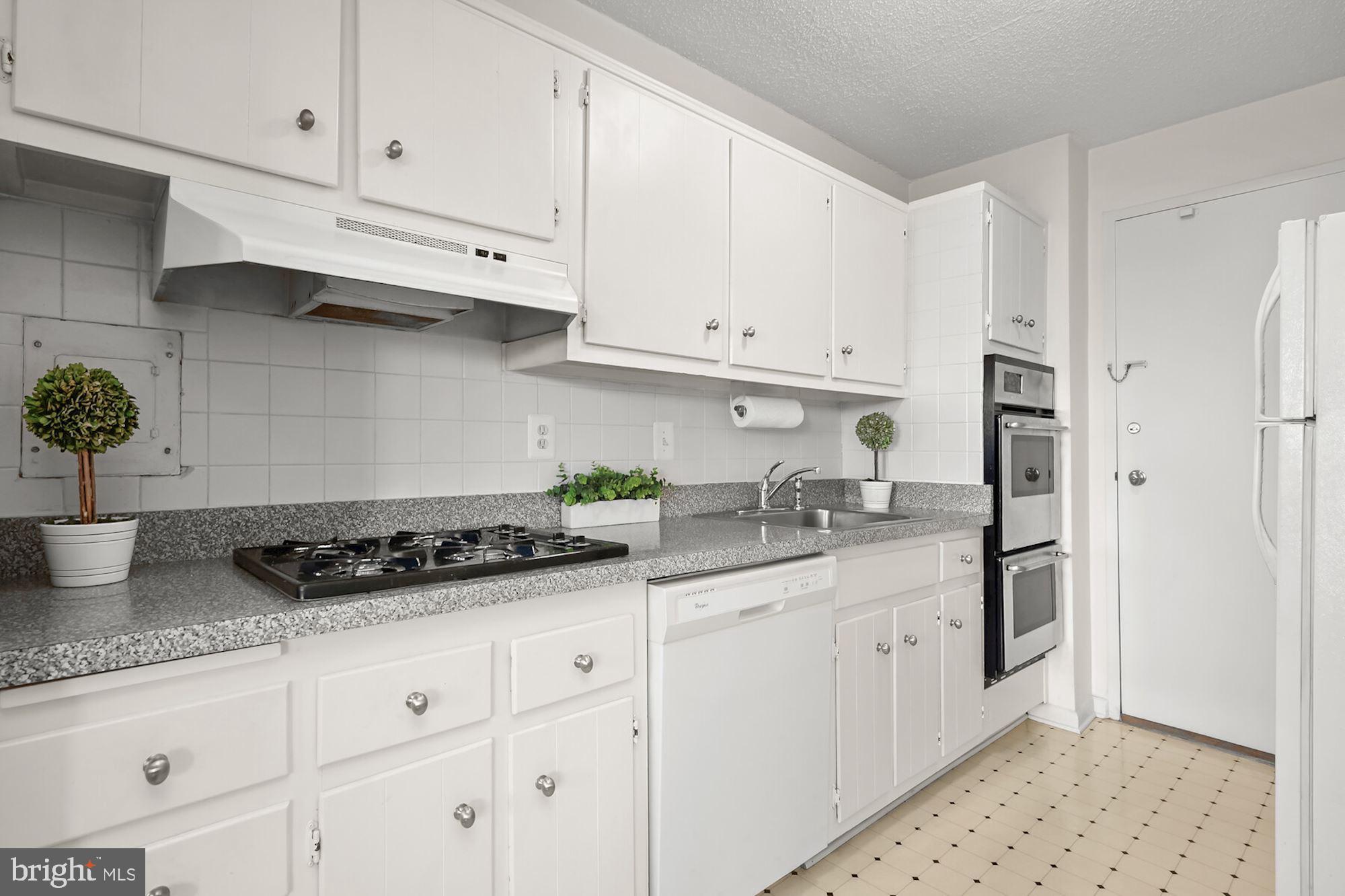 GROSVENOR PARK - Residential