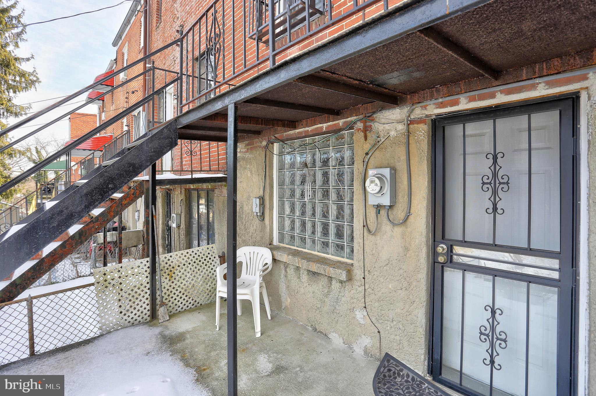 GREEN SPRING - Residential Lease