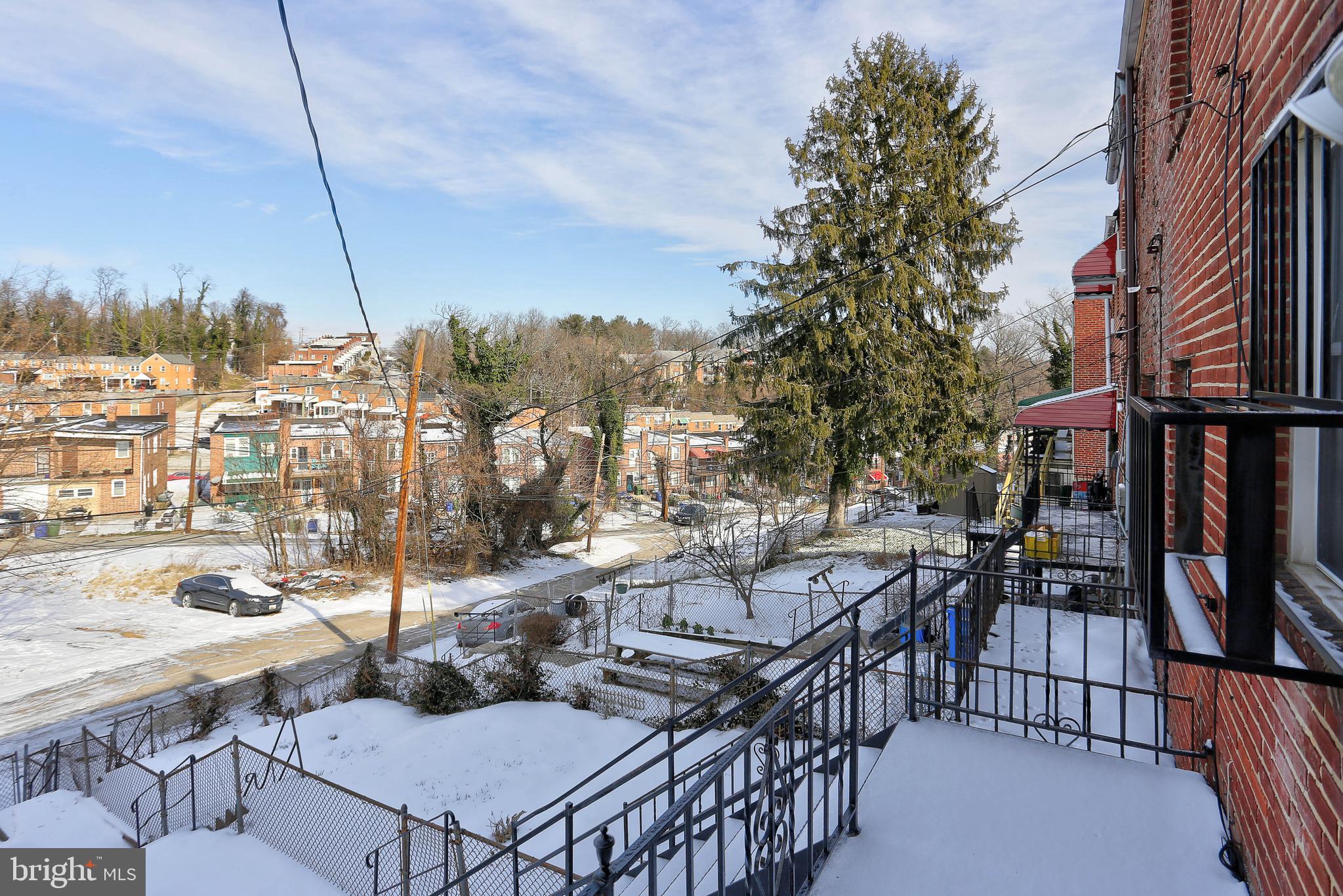 GREEN SPRING - Residential Lease