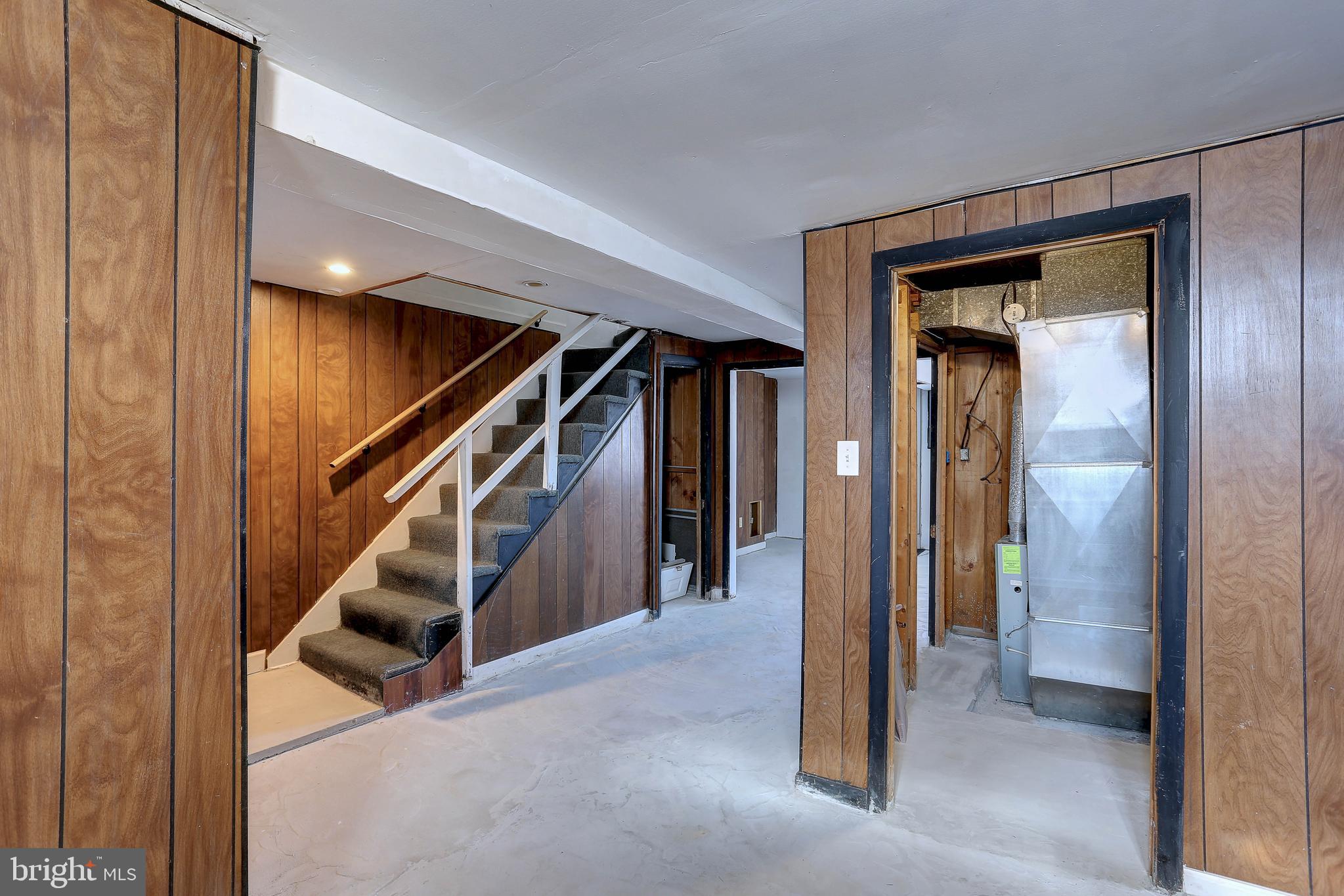 GREEN SPRING - Residential Lease