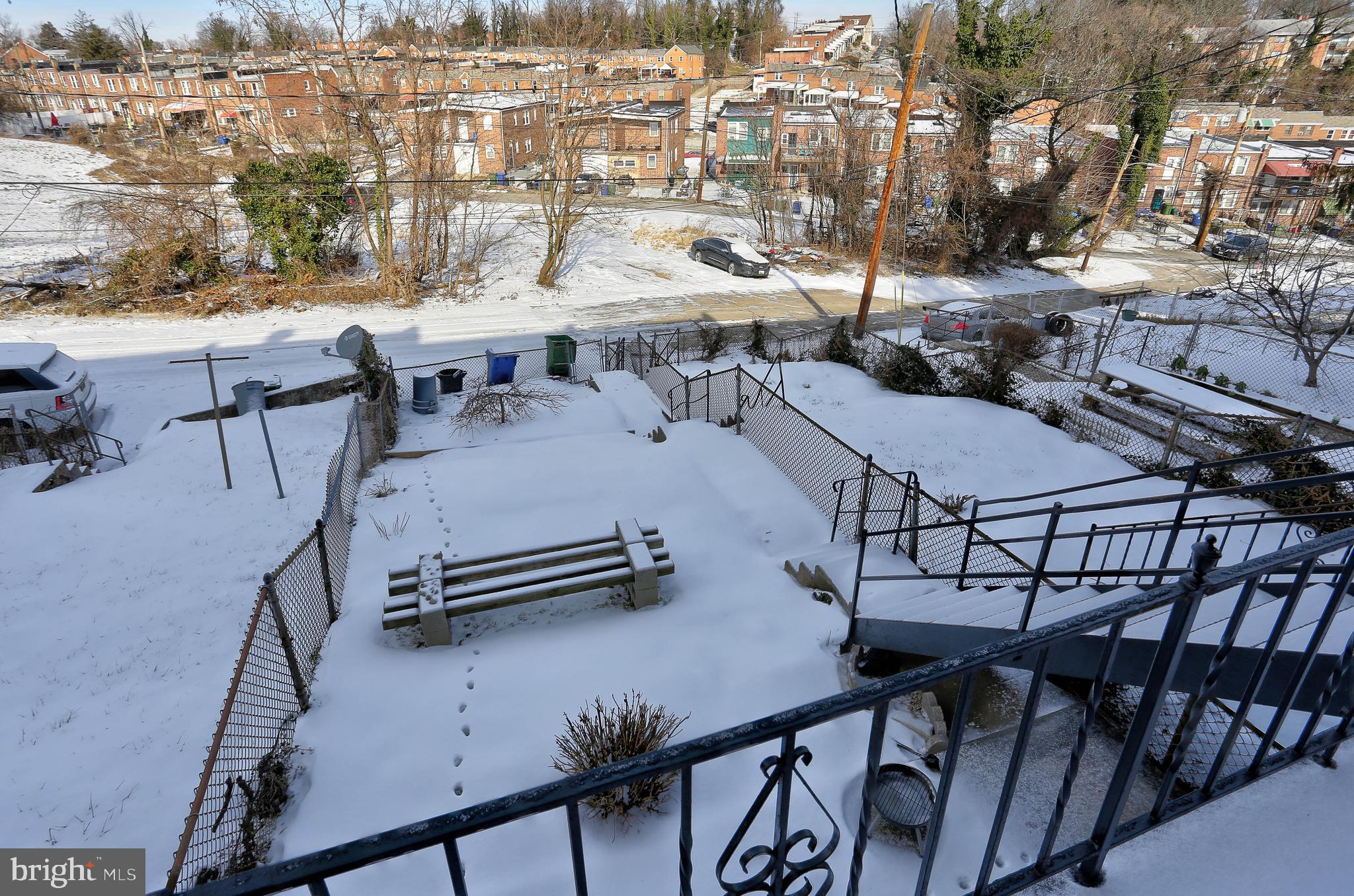 GREEN SPRING - Residential Lease