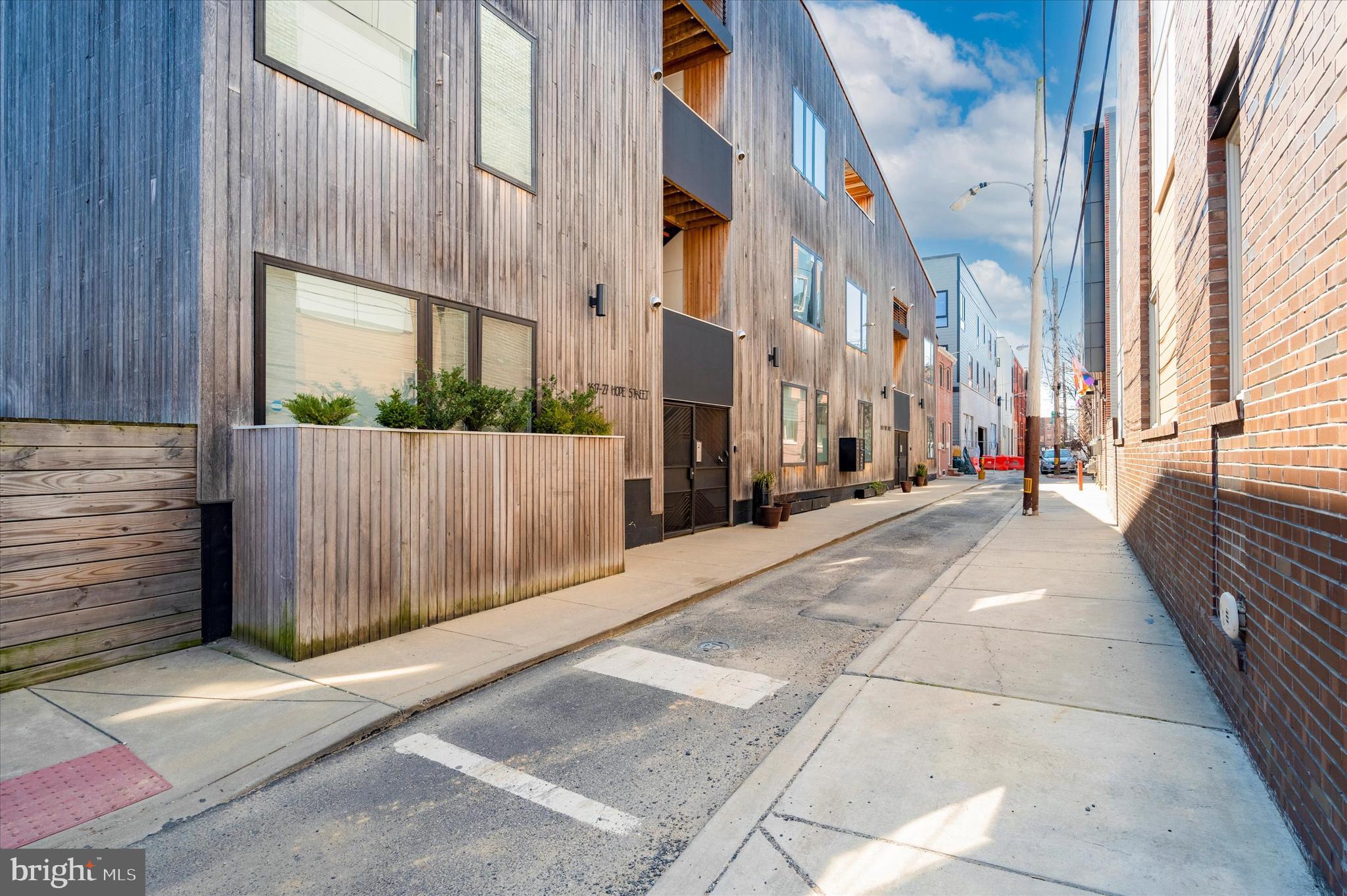 FISHTOWN - Residential Lease