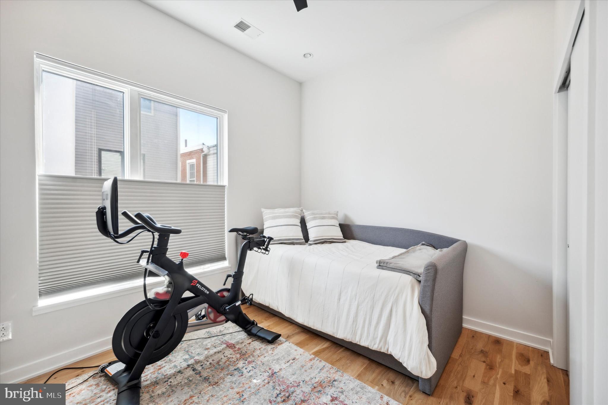 FISHTOWN - Residential Lease