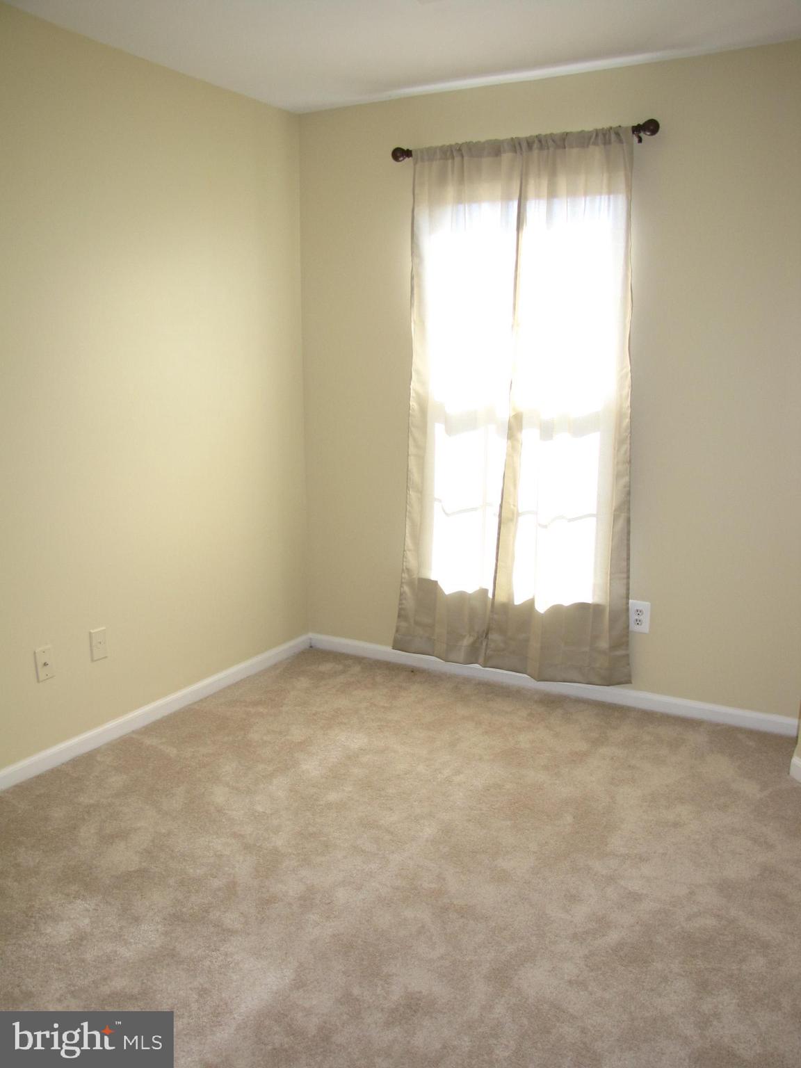 TRAILSIDE - Residential Lease