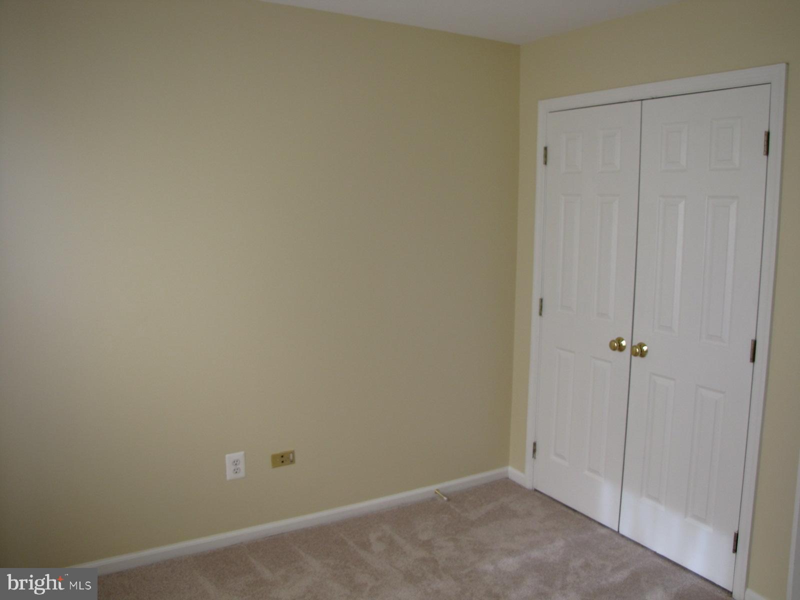 TRAILSIDE - Residential Lease