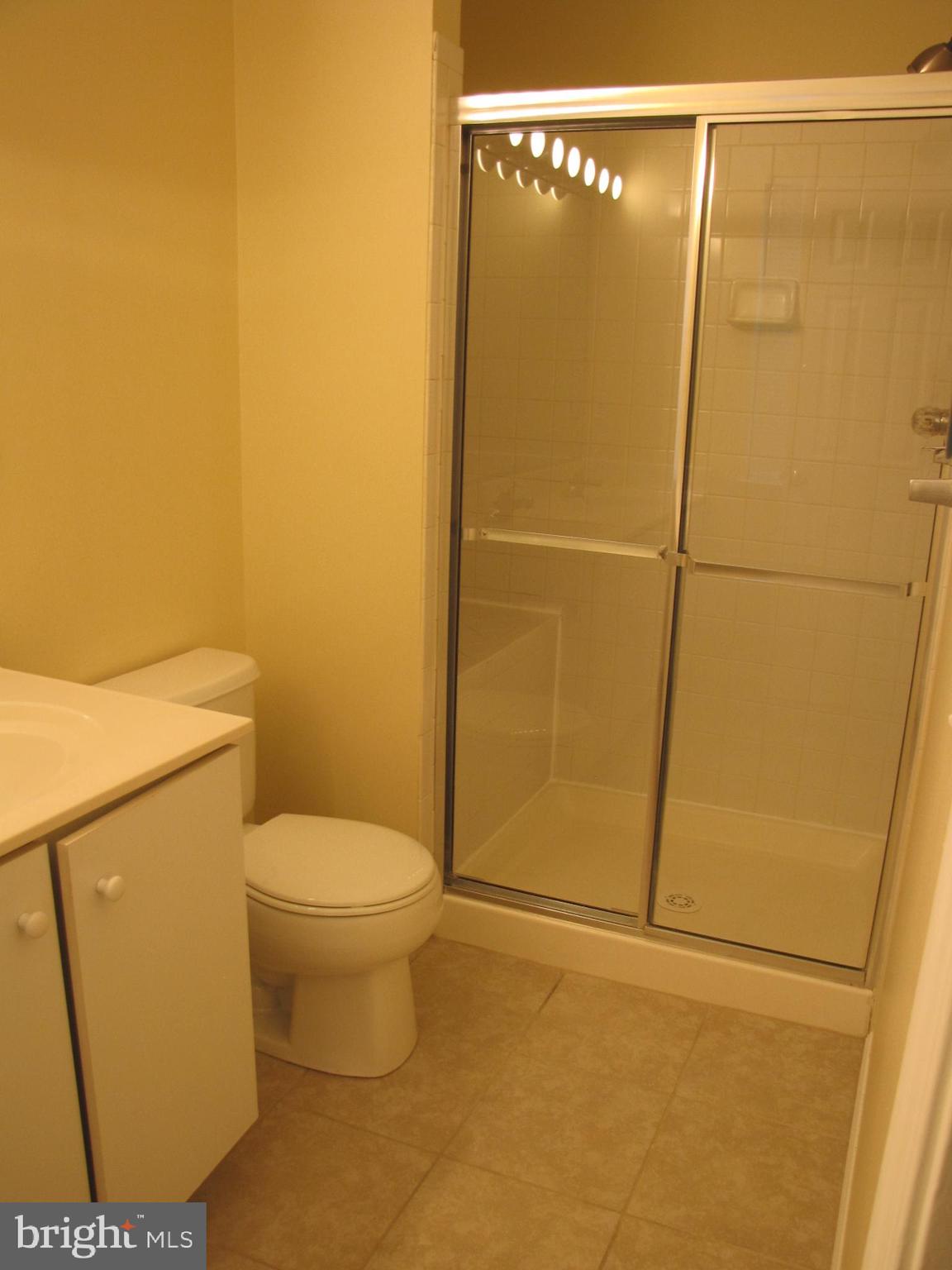 TRAILSIDE - Residential Lease