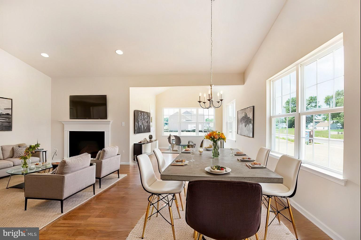 TOWNSEND - Residential