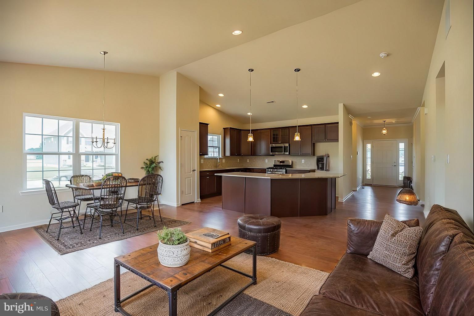 TOWNSEND - Residential