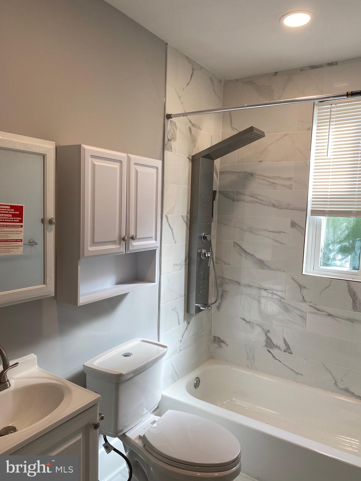 45-47 E CLIVEDEN STREET 100