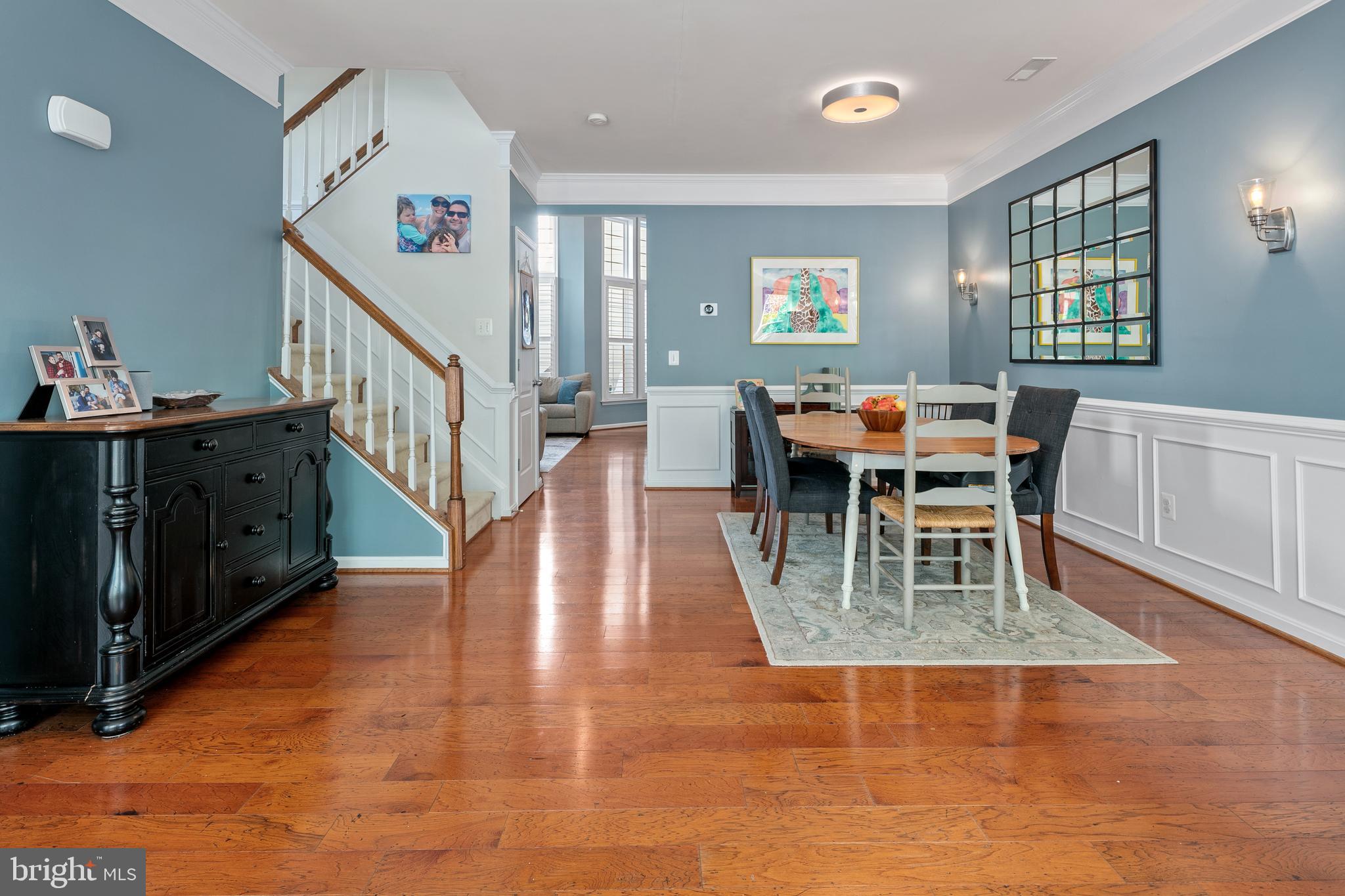 19456 FRONT STREET