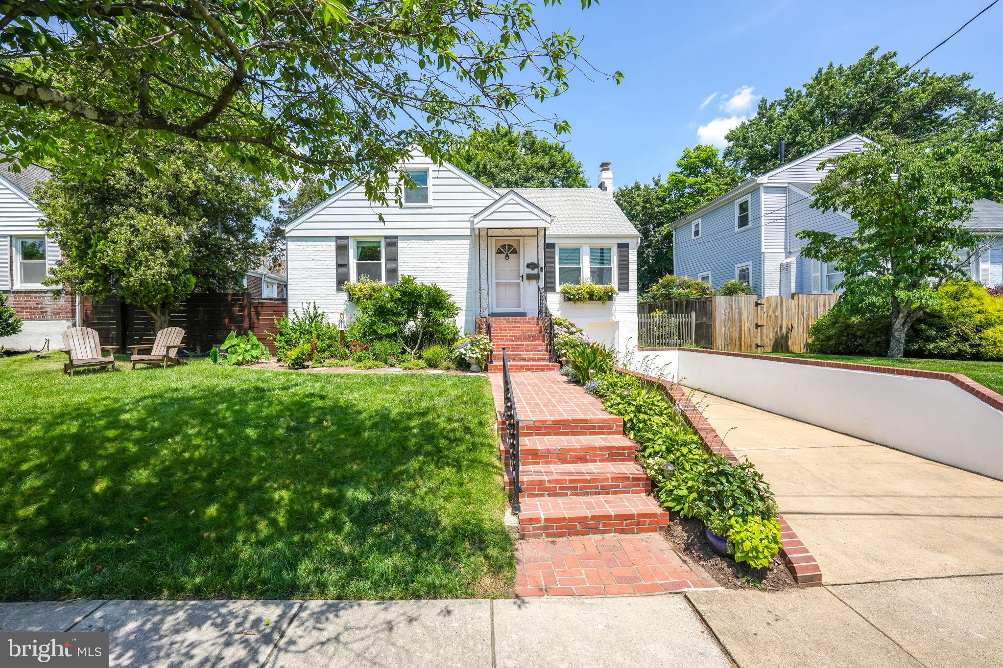 OVERLOOK TERRACE - Residential
