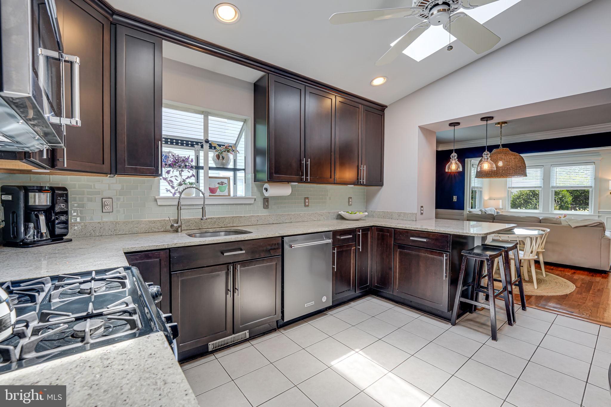 OVERLOOK TERRACE - Residential