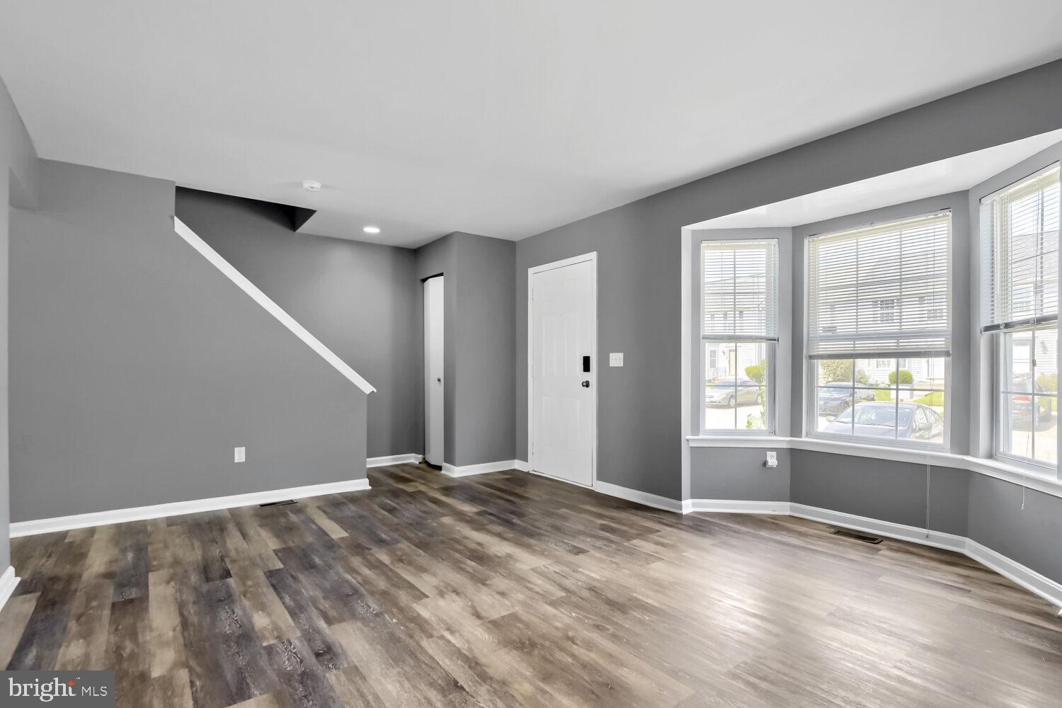 7202 RUTHERFORD GREEN CIRCLE