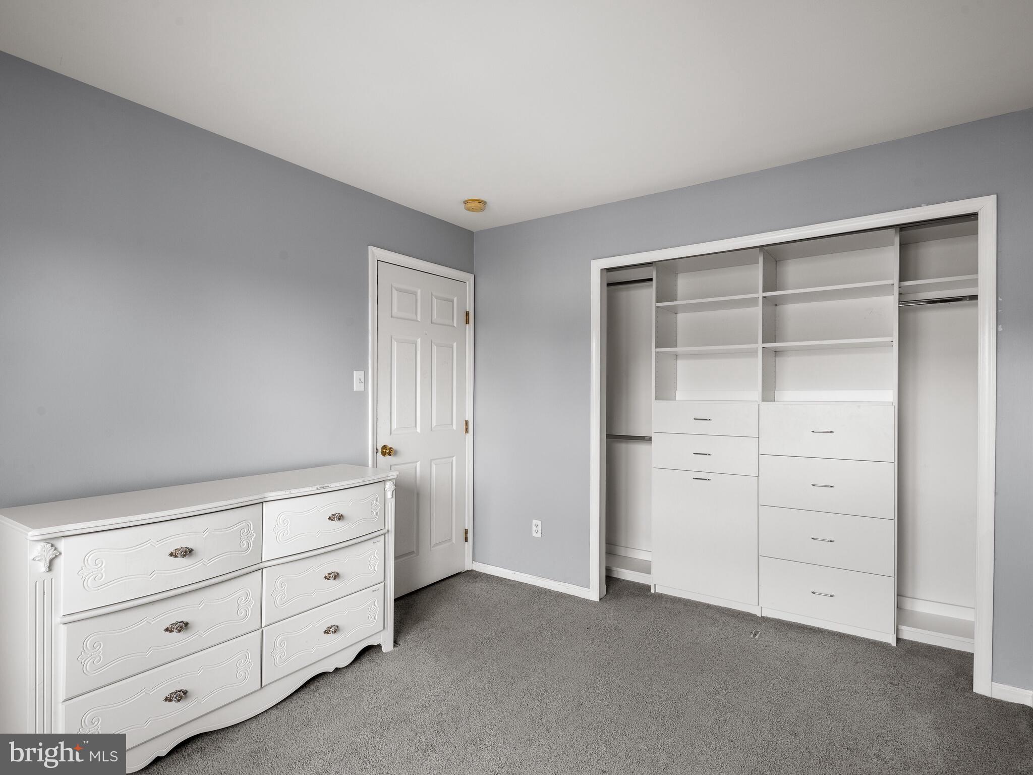 CHARLESTOWN HUNT - Residential