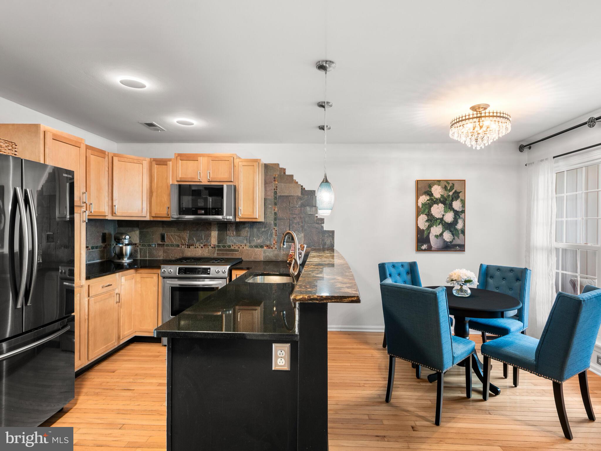 CHARLESTOWN HUNT - Residential