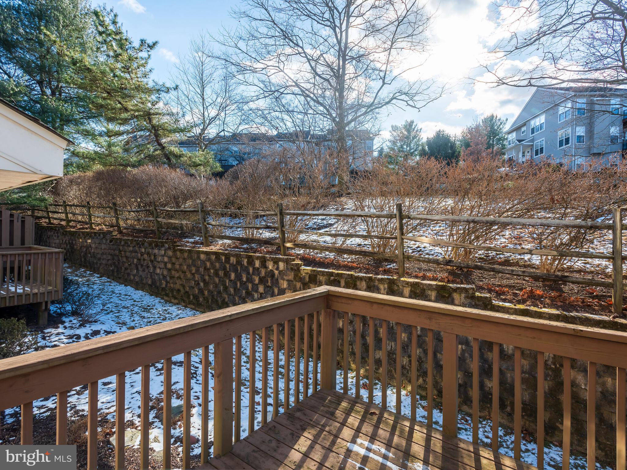 CHARLESTOWN HUNT - Residential