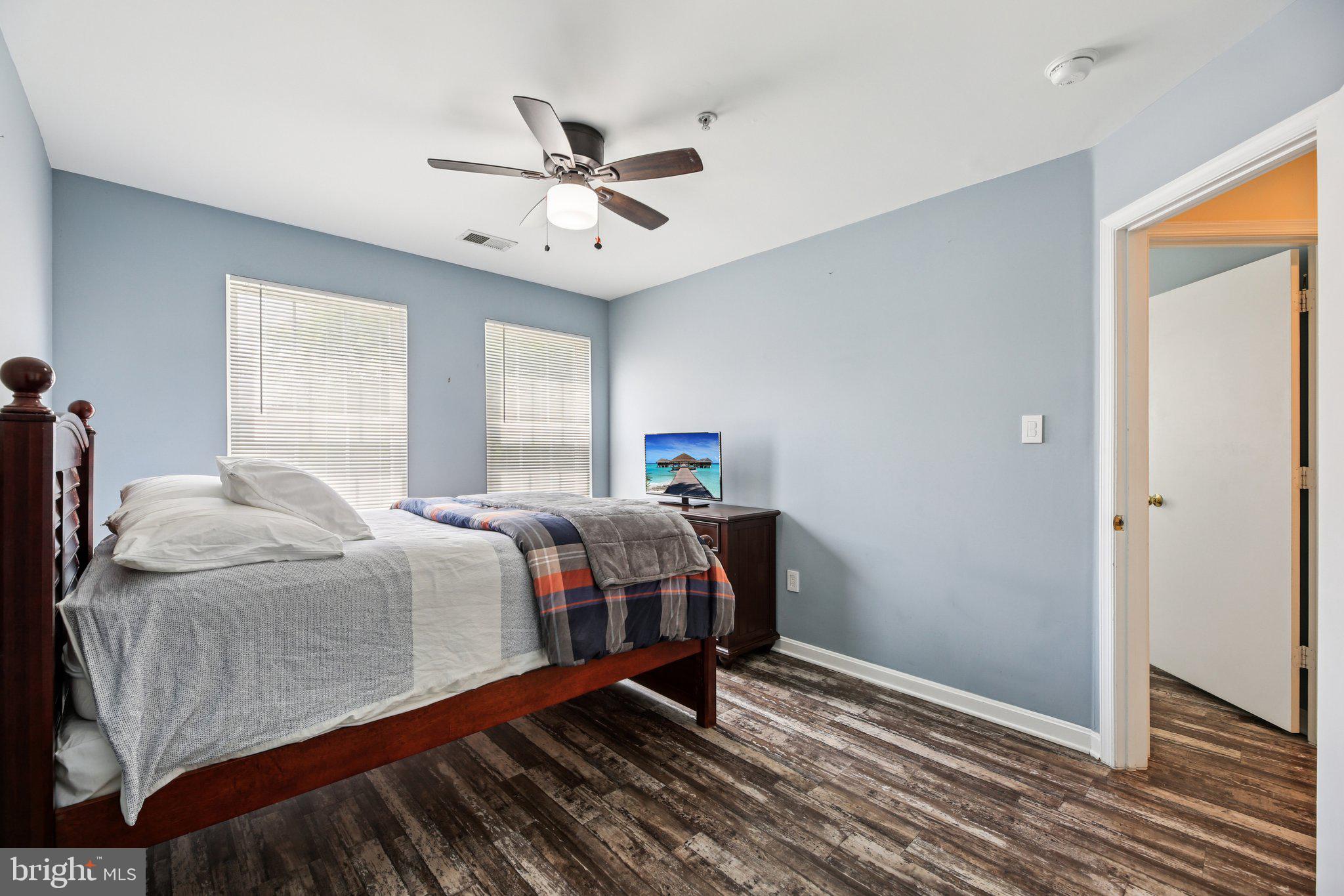 WELLINGTON TRACE - Residential