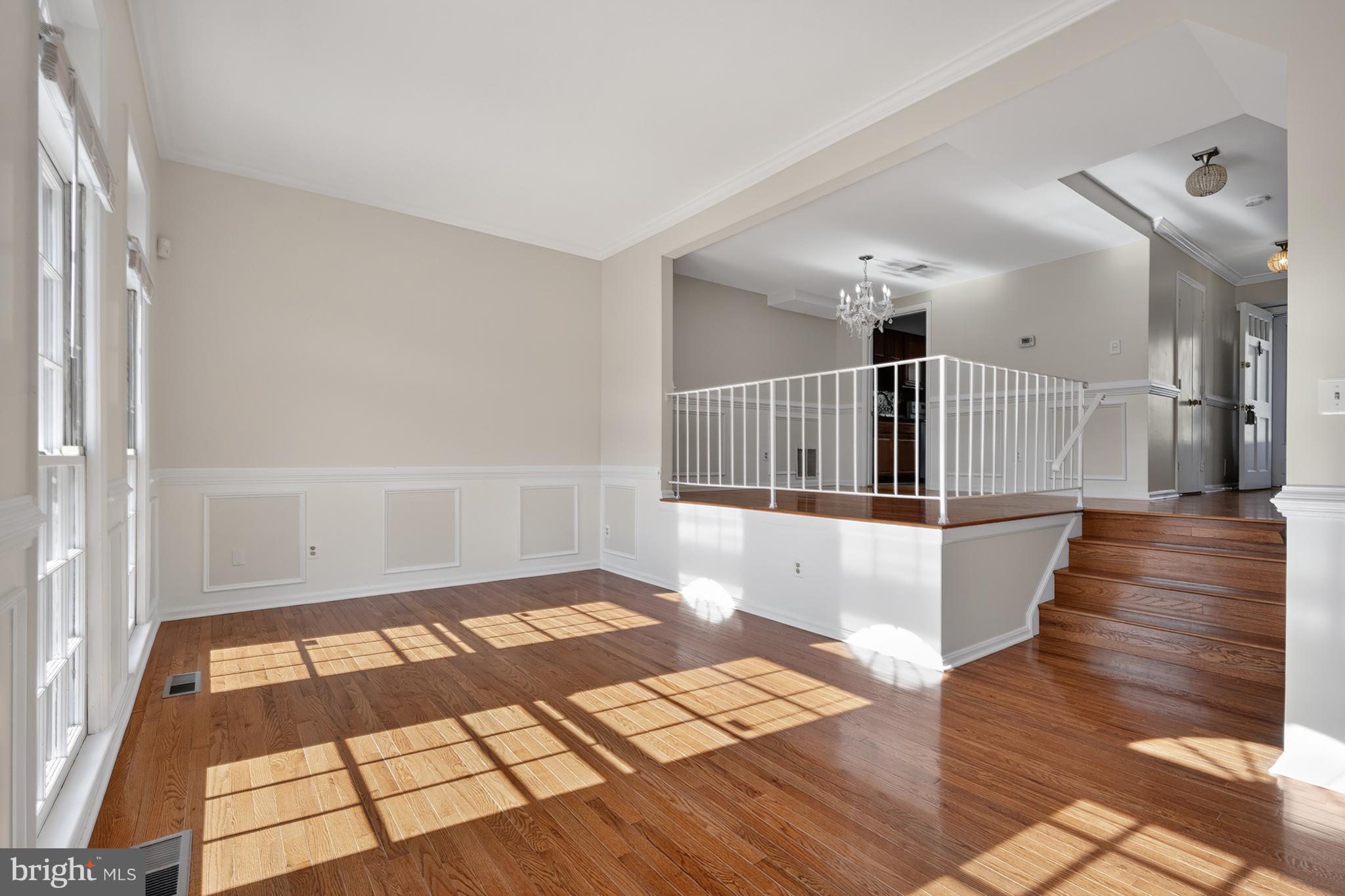 MT VERNON SQUARE TOWNHOUSE - Residential Lease
