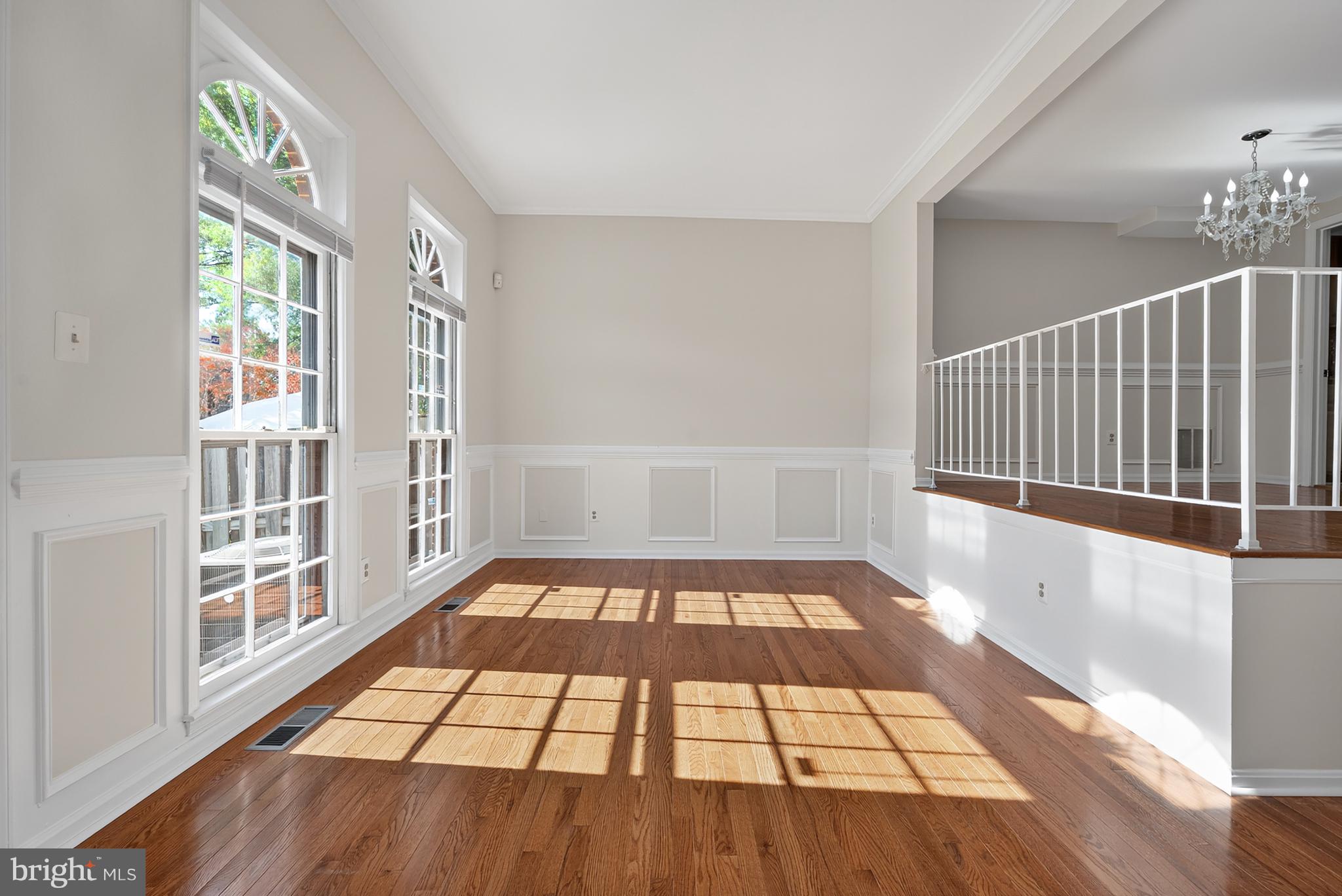 MT VERNON SQUARE TOWNHOUSE - Residential Lease