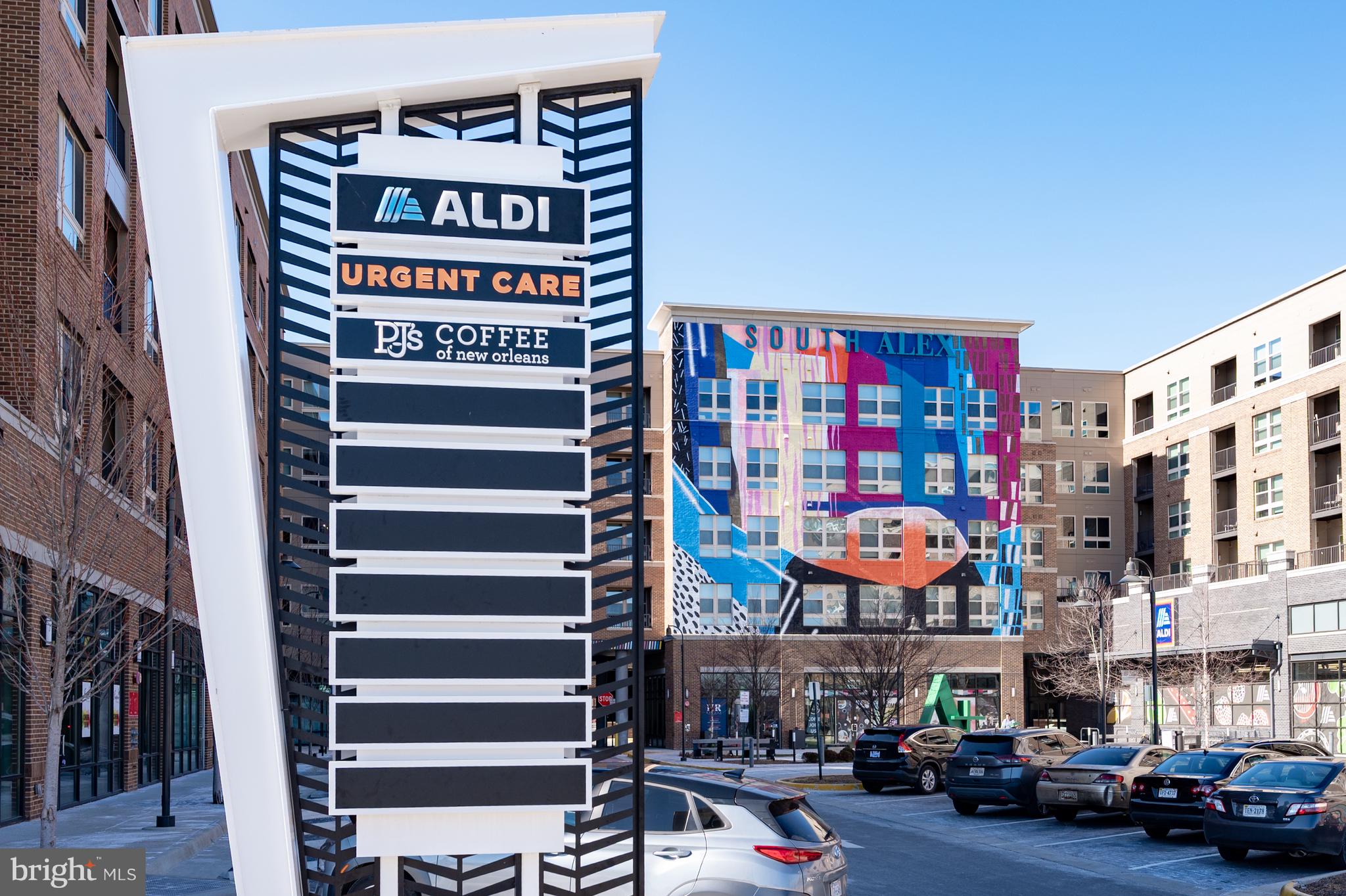 MT VERNON SQUARE TOWNHOUSE - Residential Lease