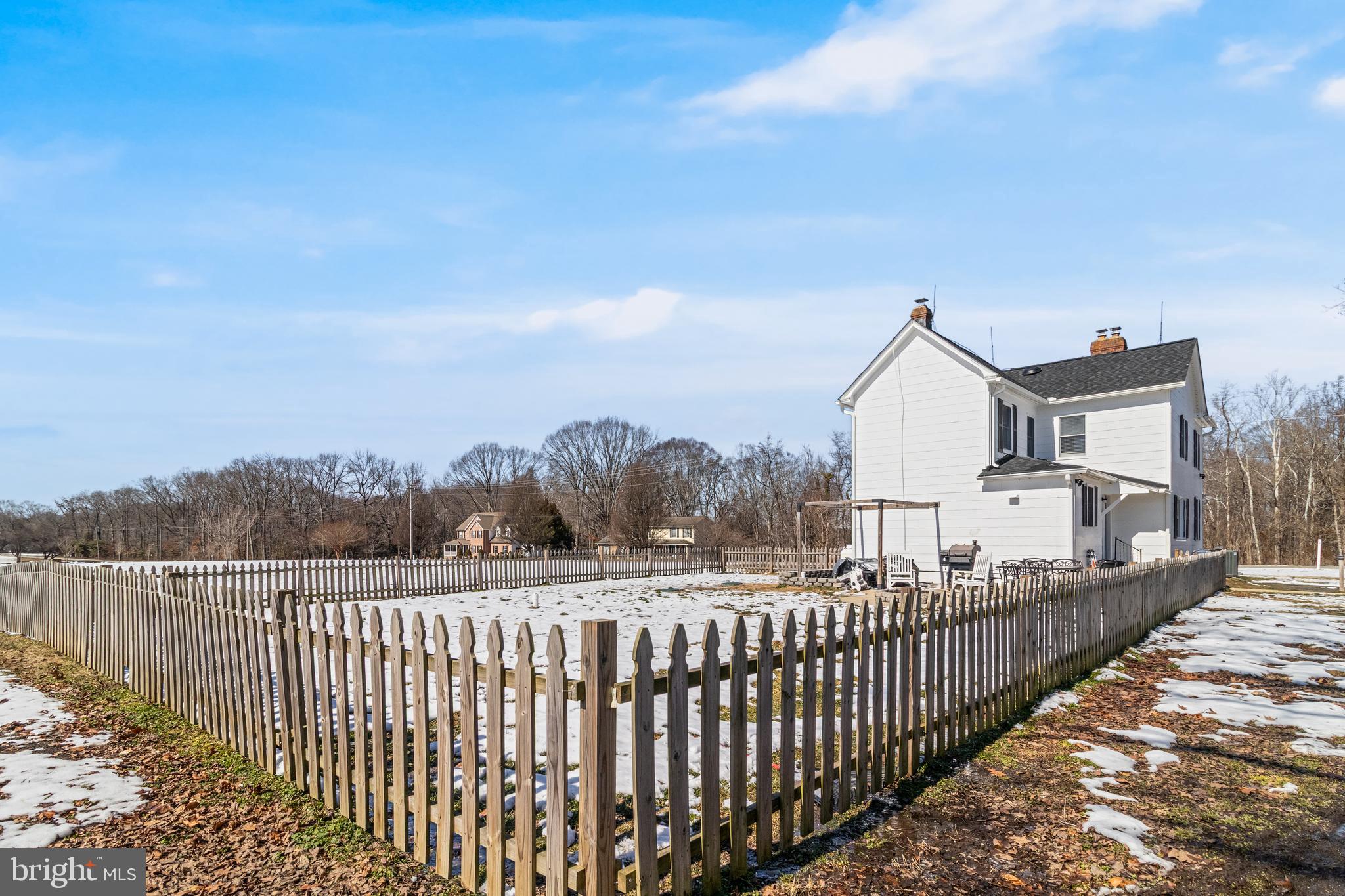 HUNTING CREEK ESTATES - Residential