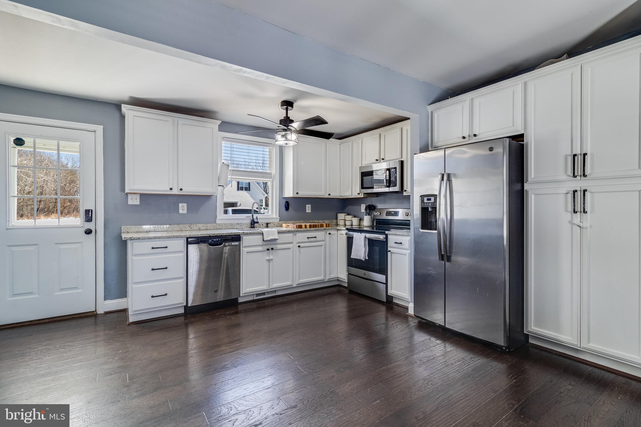 HUNTING CREEK ESTATES - Residential