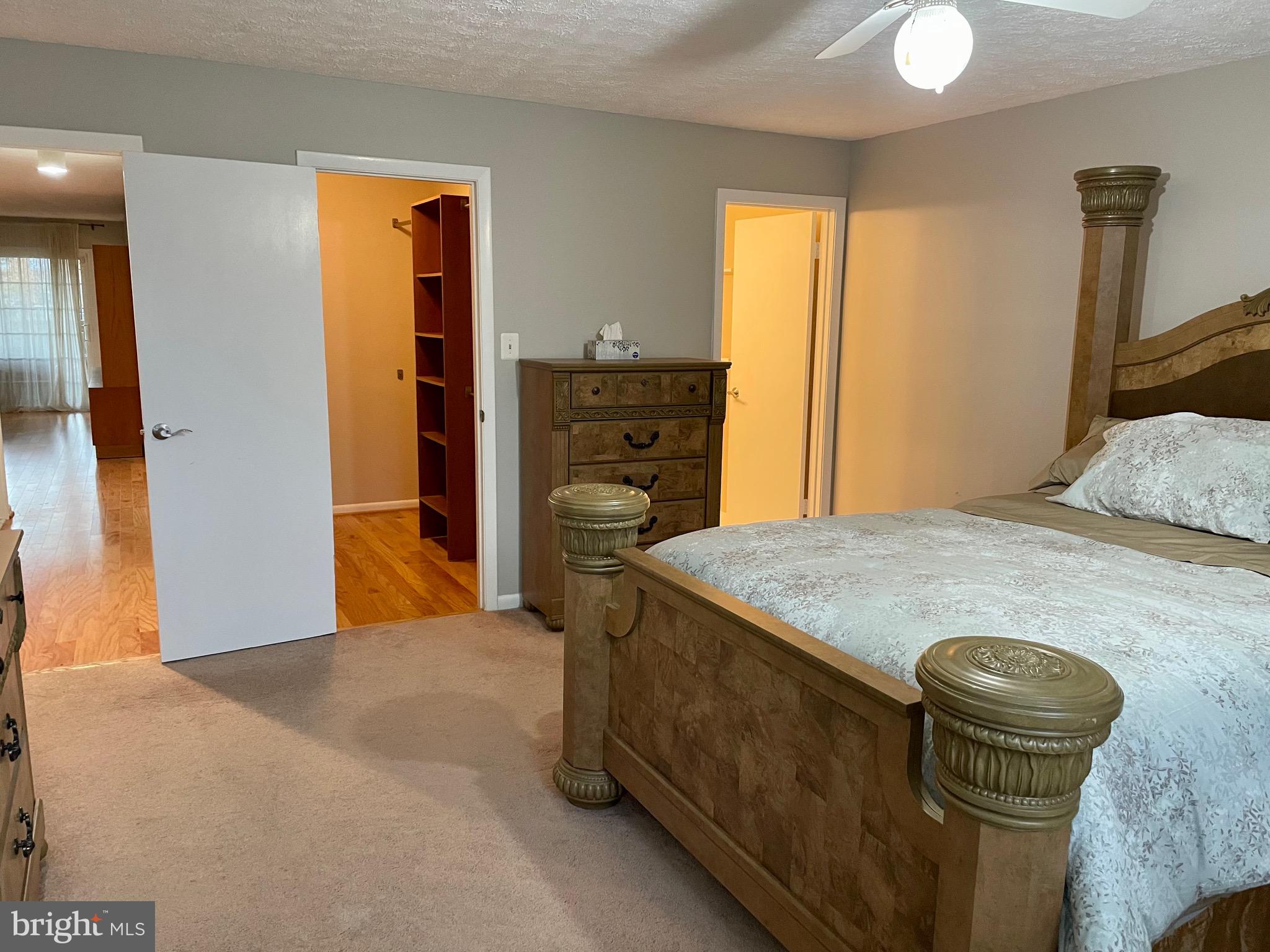 THE FALLS GARDEN - Residential Lease