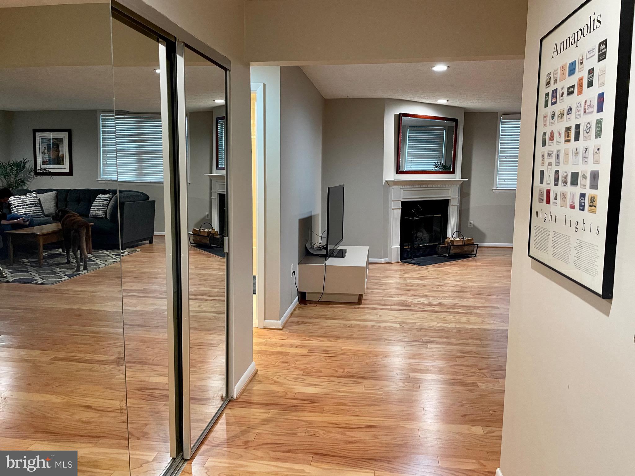 THE FALLS GARDEN - Residential Lease