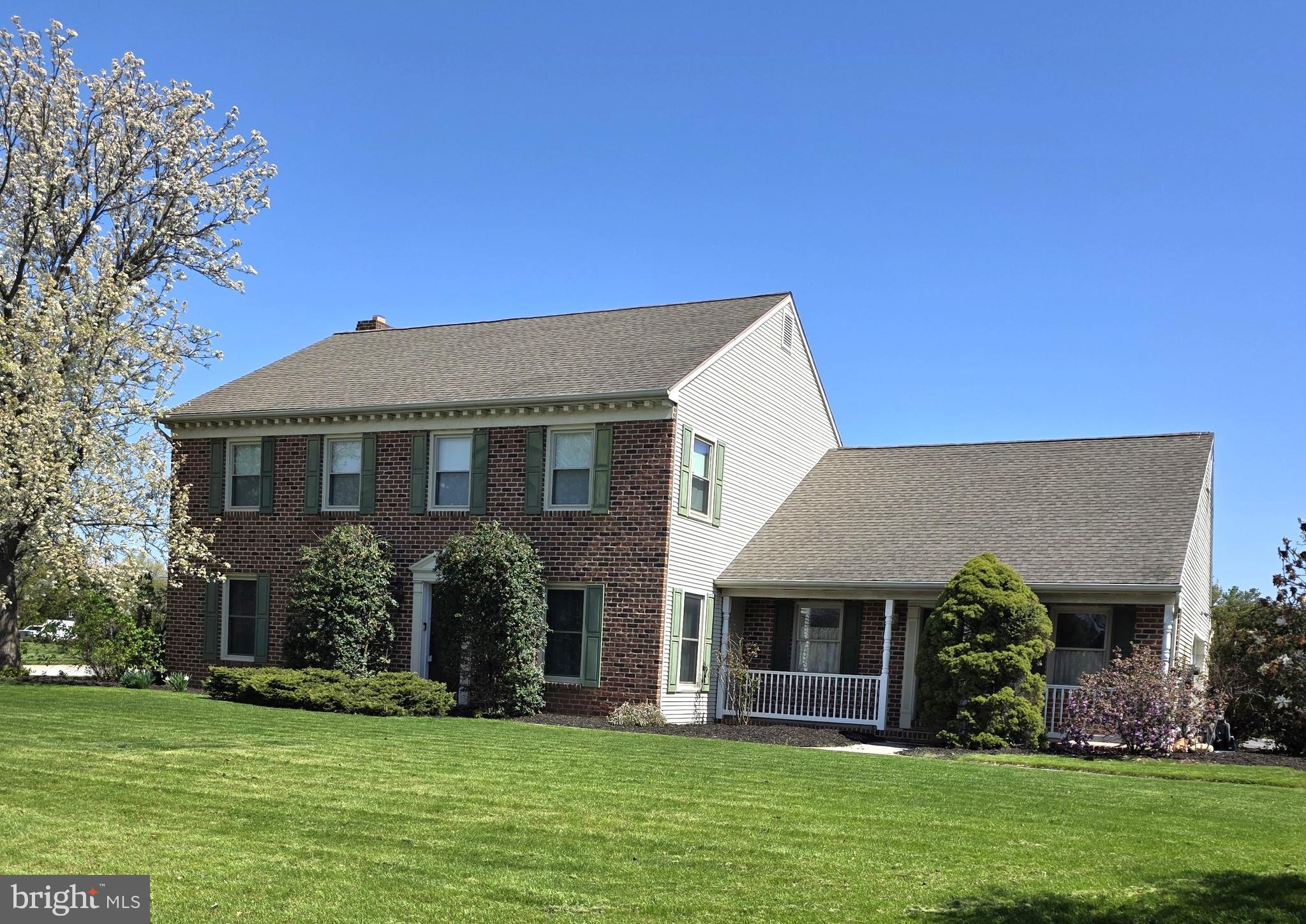 BARRINGTON PLACE - Residential