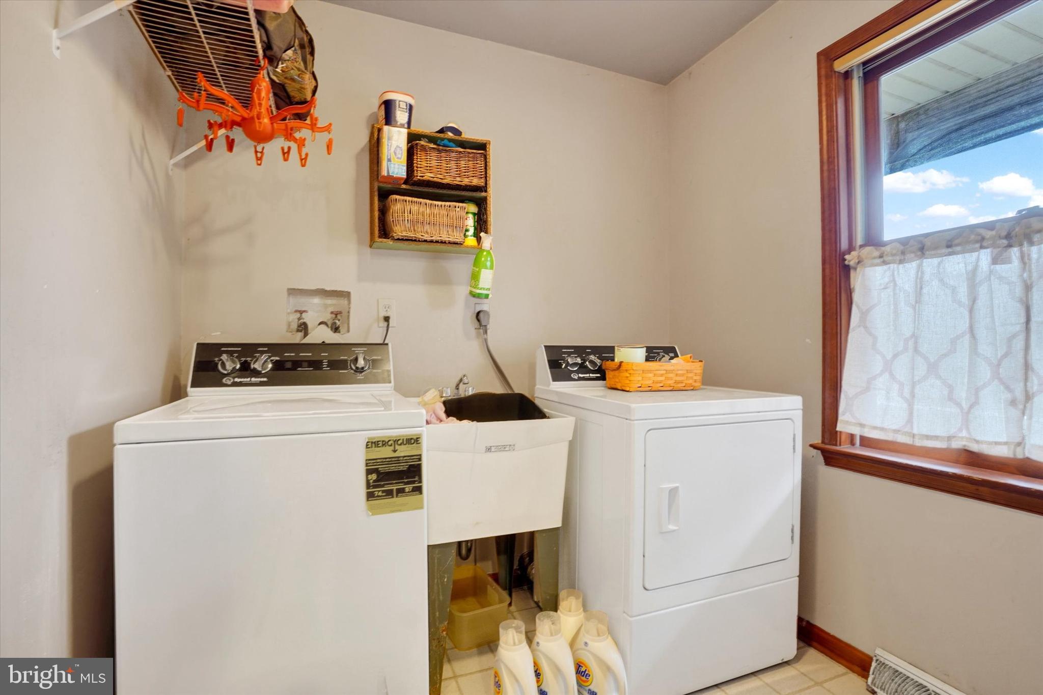 BARRINGTON PLACE - Residential