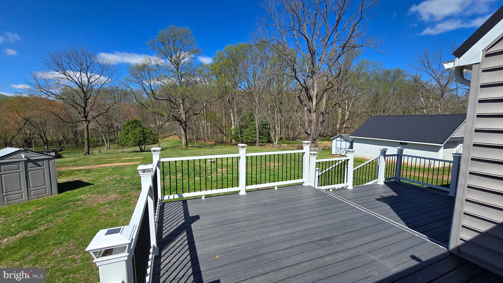 LONDON BRITAIN - Residential