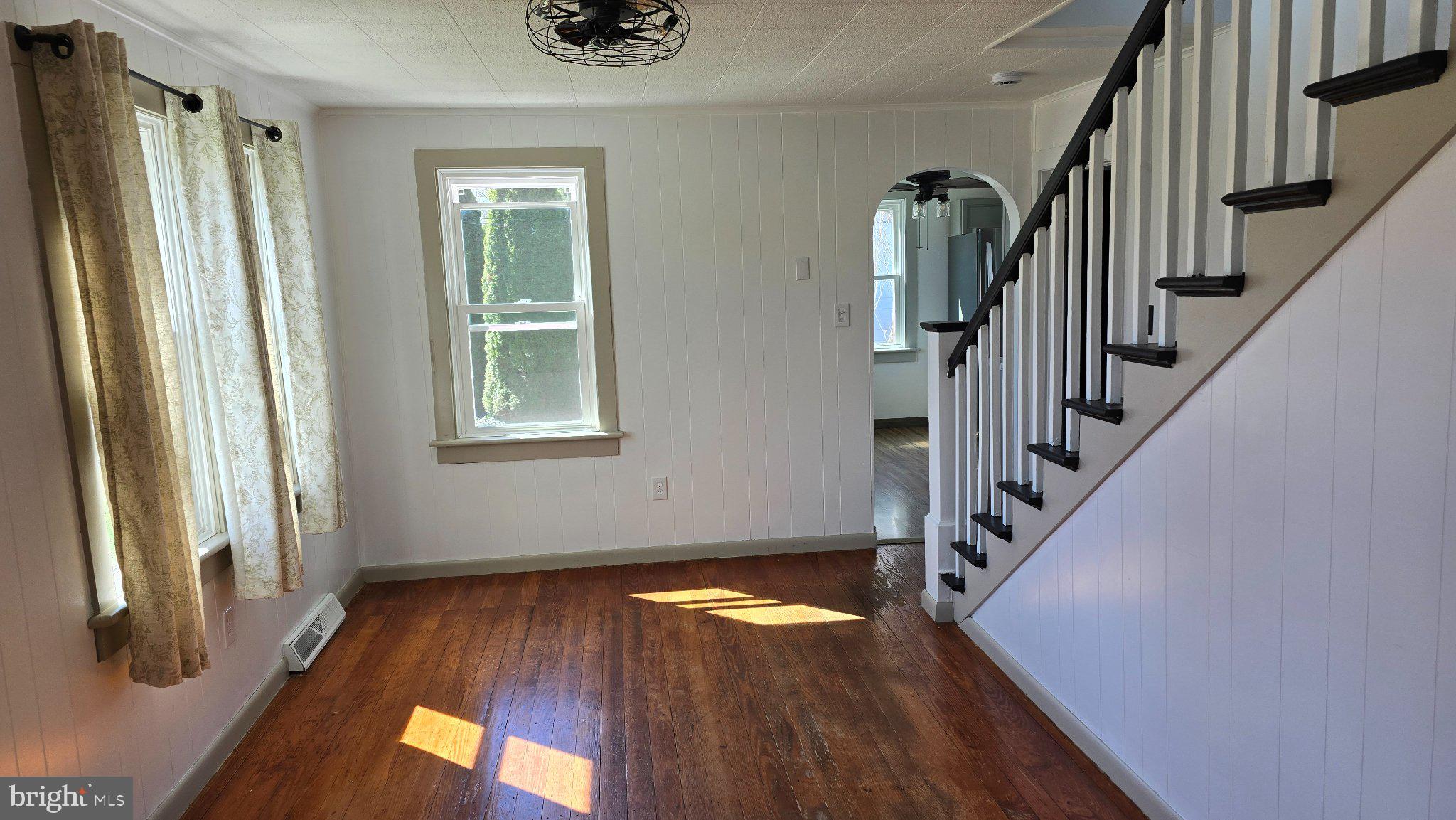 LONDON BRITAIN - Residential