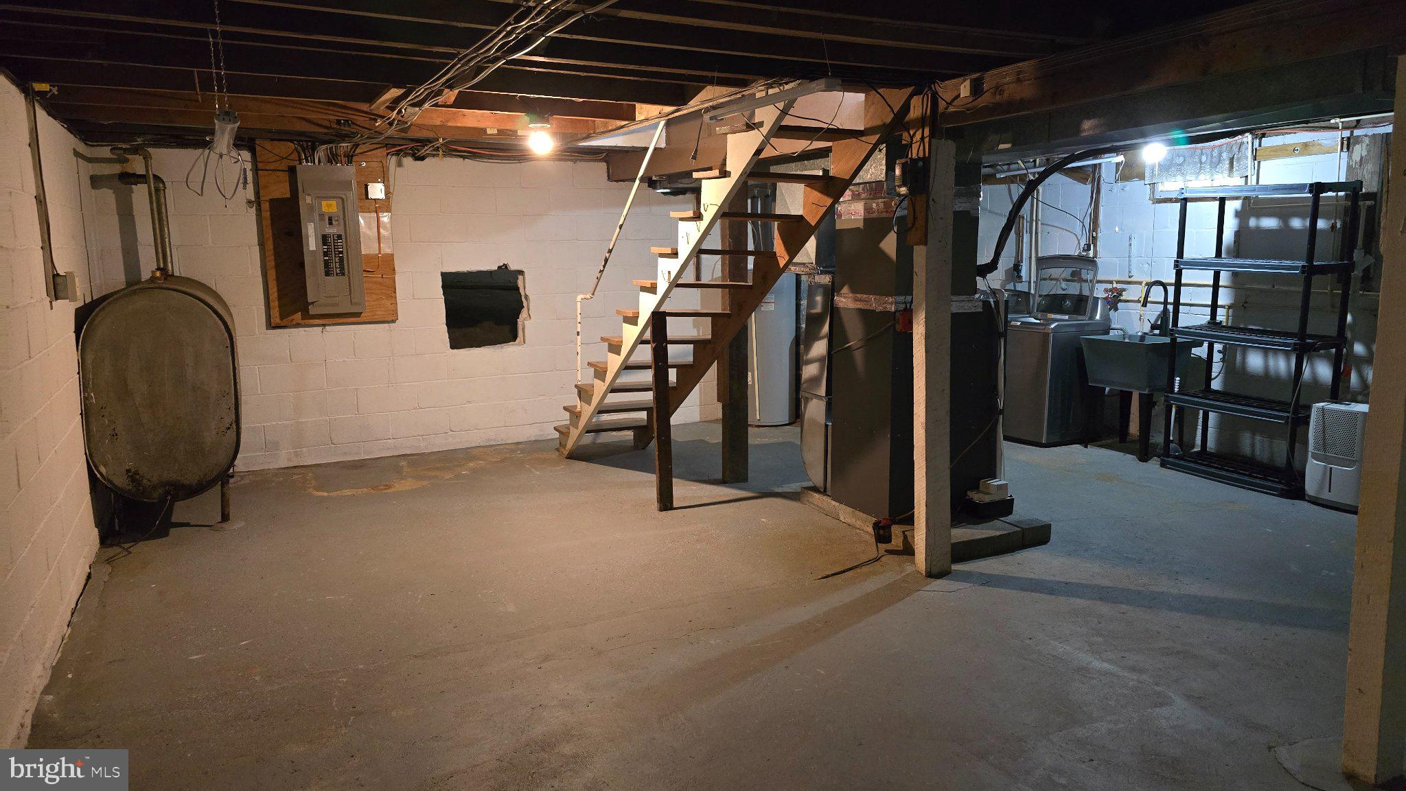 LONDON BRITAIN - Residential