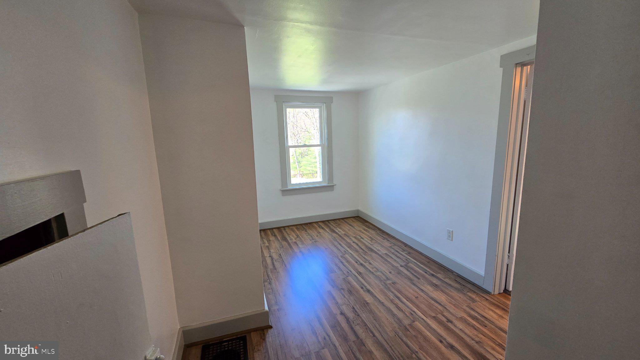 LONDON BRITAIN - Residential