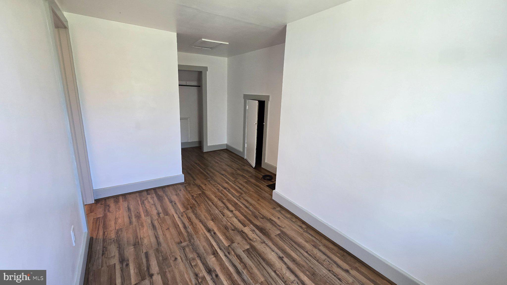 LONDON BRITAIN - Residential