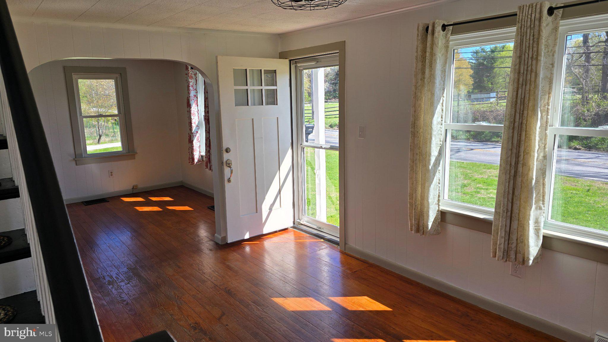 LONDON BRITAIN - Residential