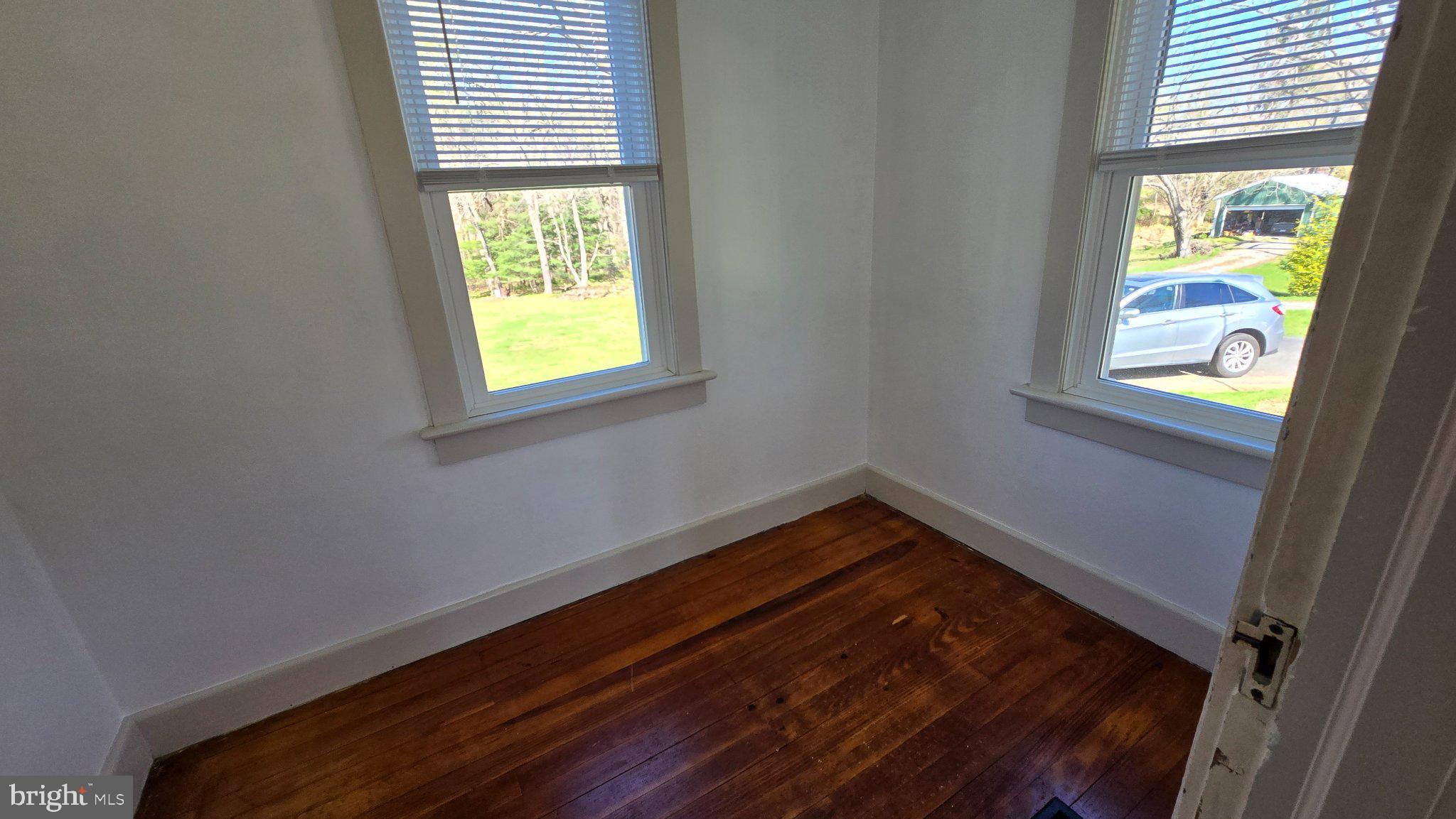 LONDON BRITAIN - Residential