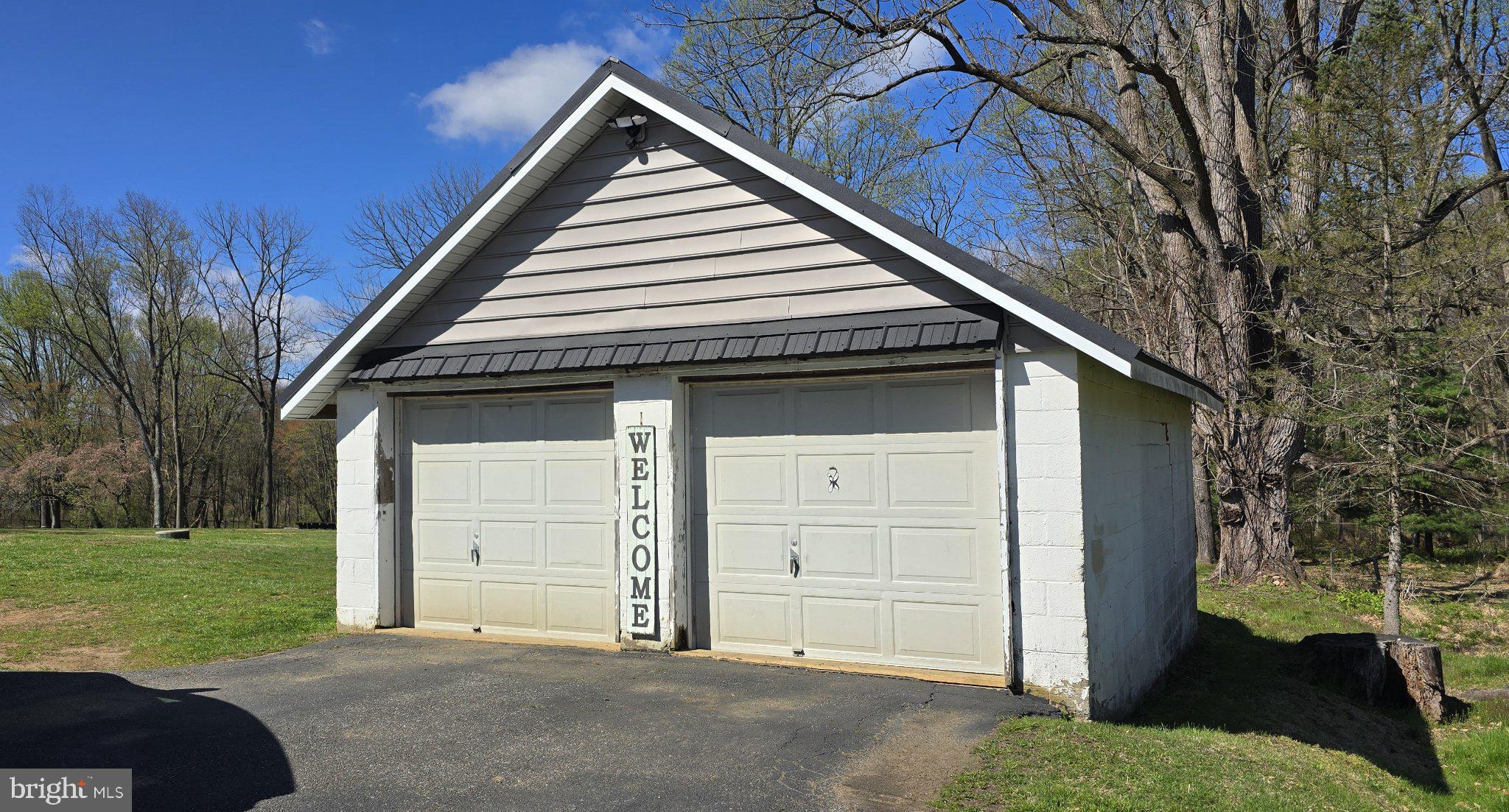 LONDON BRITAIN - Residential