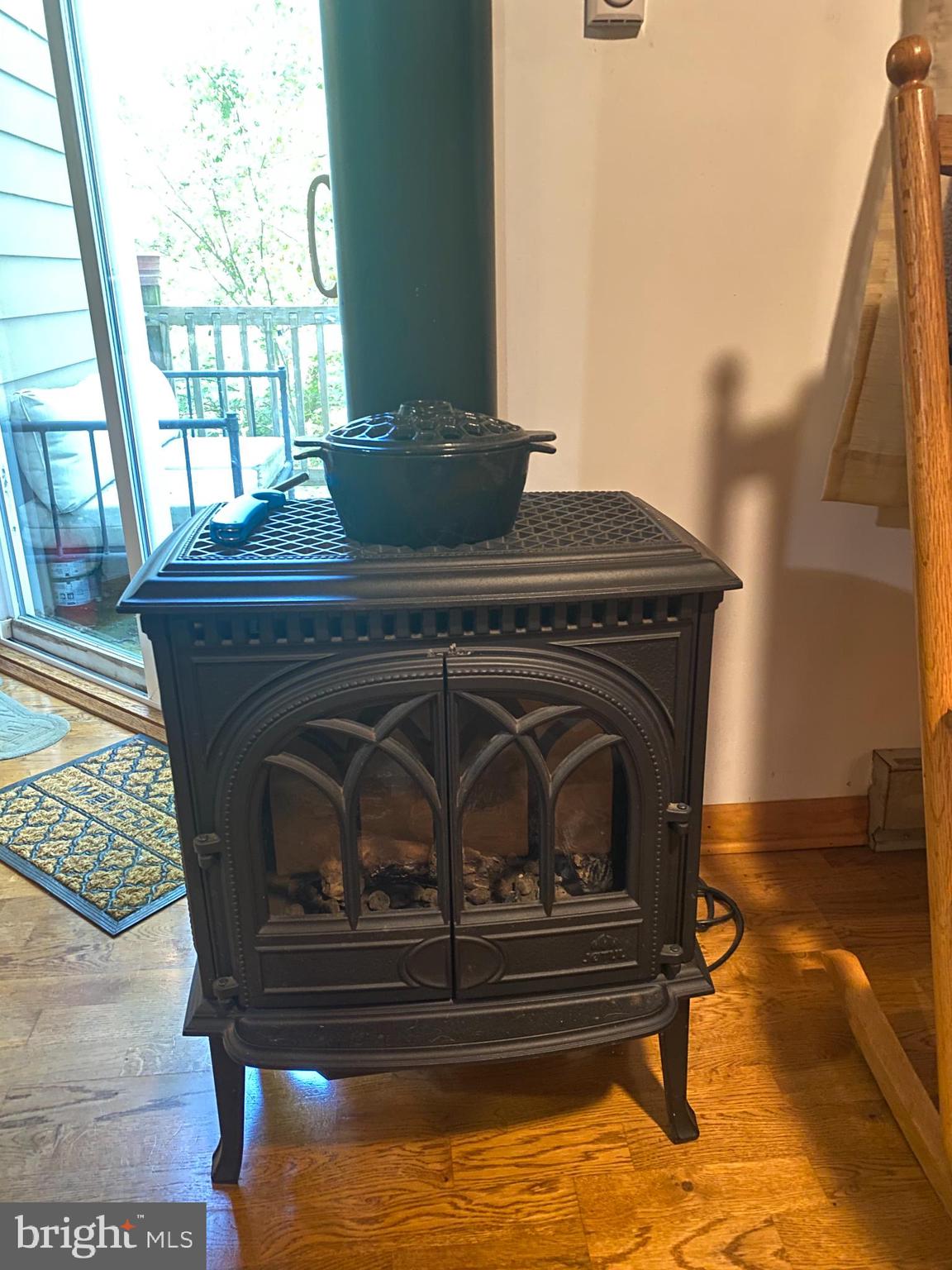 SKYLINE LAKES - Residential