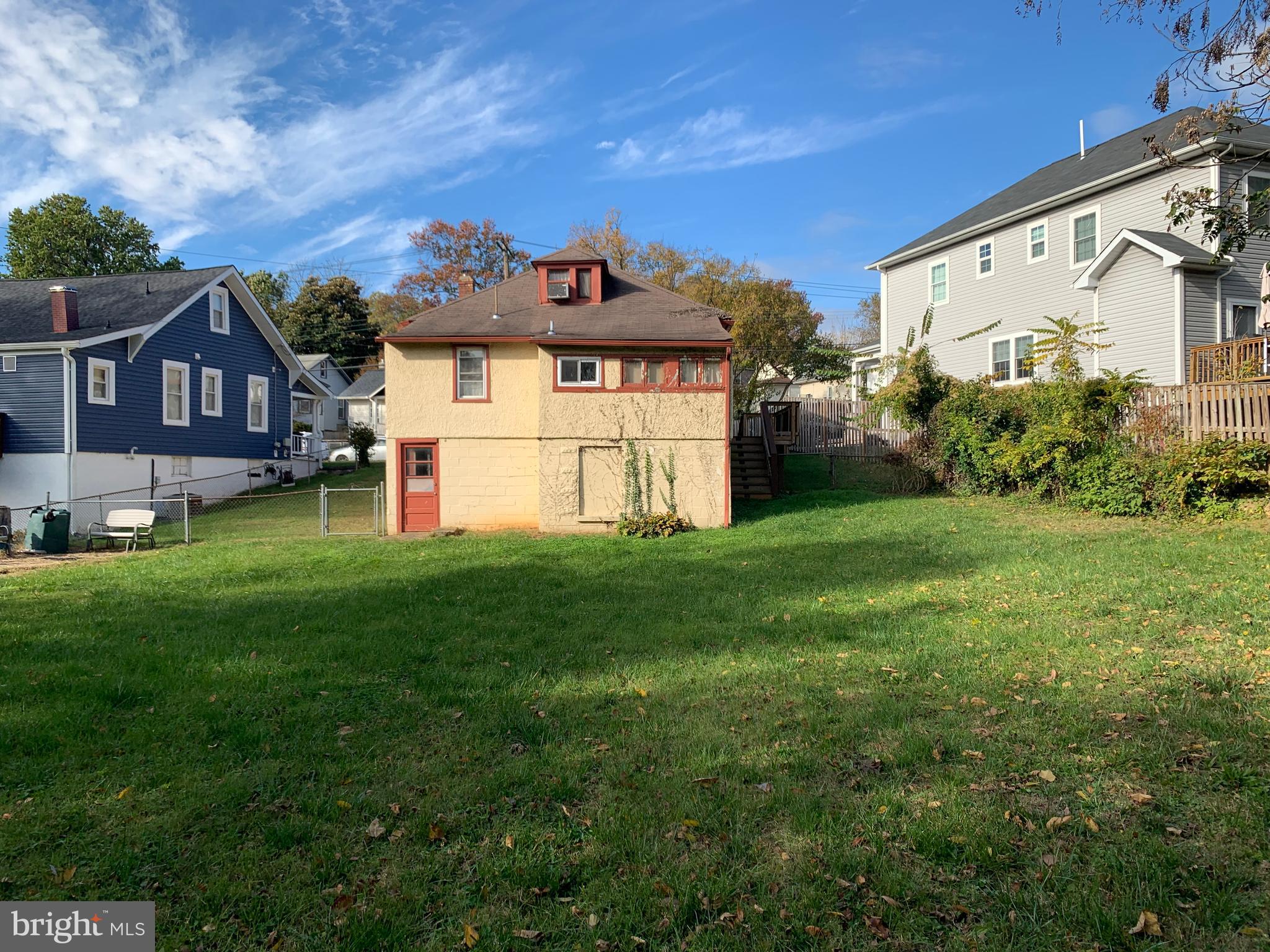 MT RAINIER - Residential