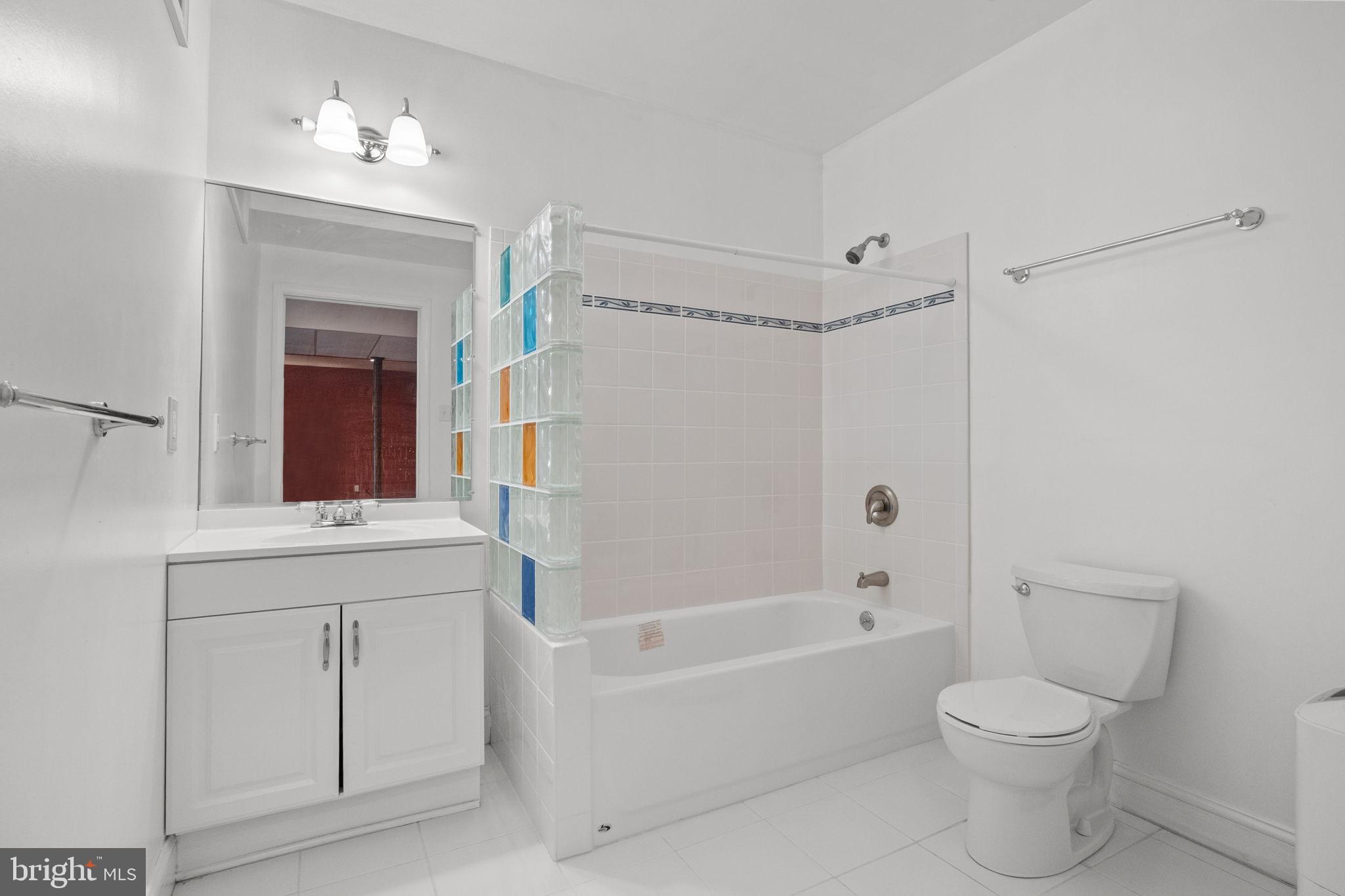 KINGSLEY AT GWYNEDD - Residential