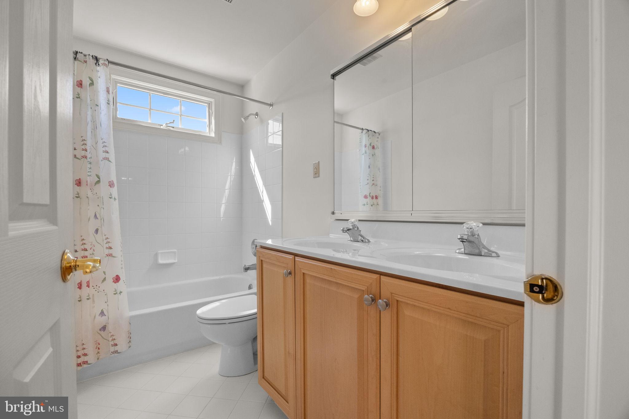 KINGSLEY AT GWYNEDD - Residential