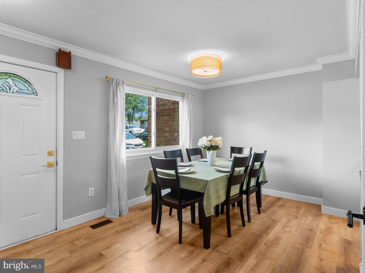 1605 NEW WINDSOR COURT