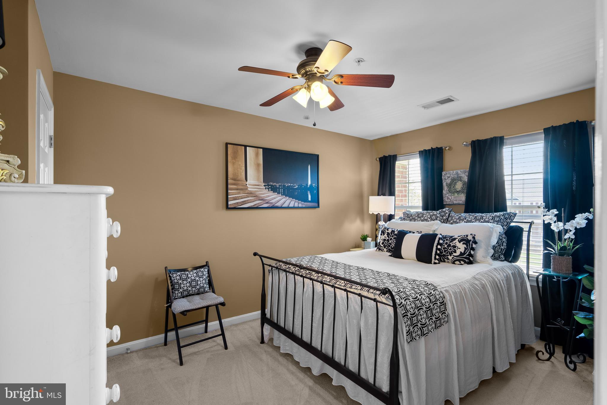 HERITAGE GLEN-PLAT FIVE> - Residential