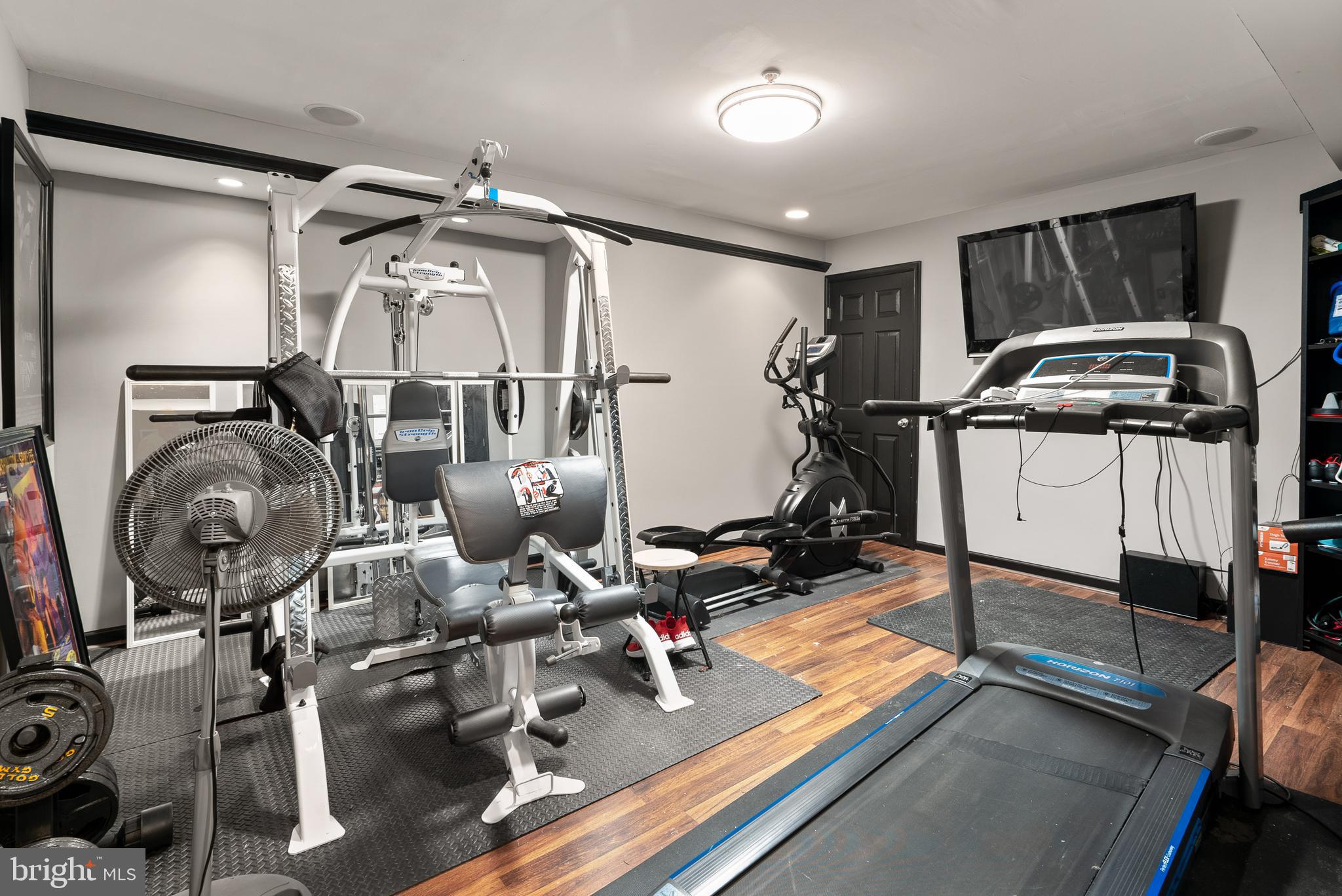 HERITAGE GLEN-PLAT FIVE> - Residential