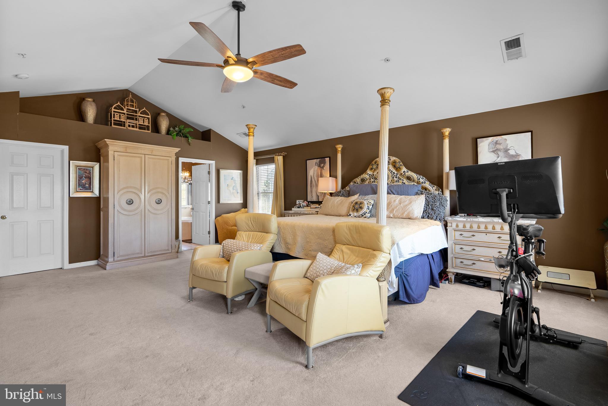 HERITAGE GLEN-PLAT FIVE> - Residential