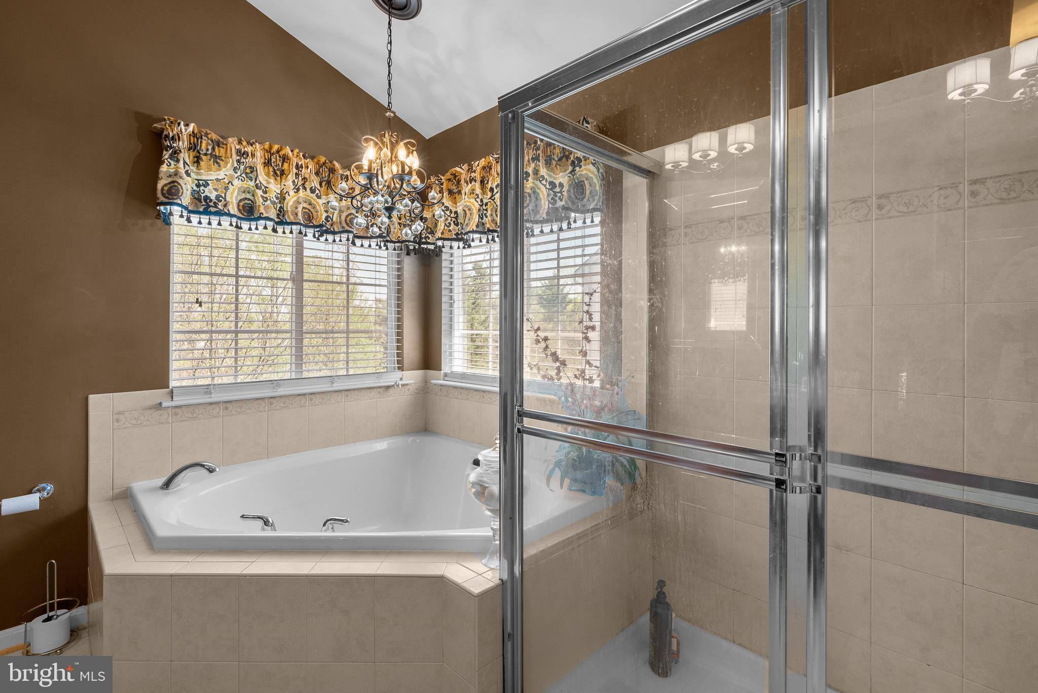 HERITAGE GLEN-PLAT FIVE> - Residential